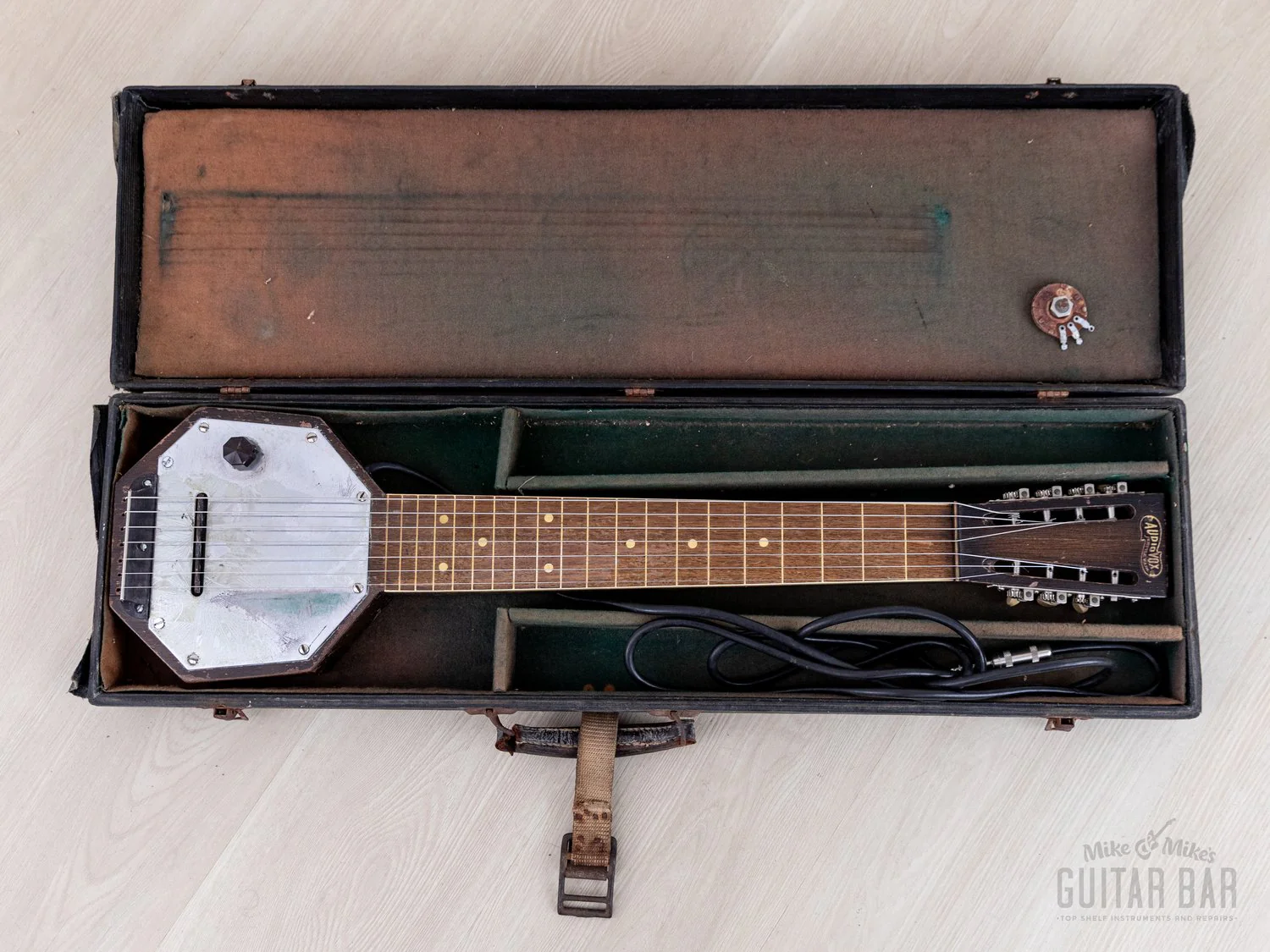 1930s AudioVox 7-String "Frying Pan" Vintage Lap Steel w/ Case, Seattle-Made, Paul Tutmarc - Image 13