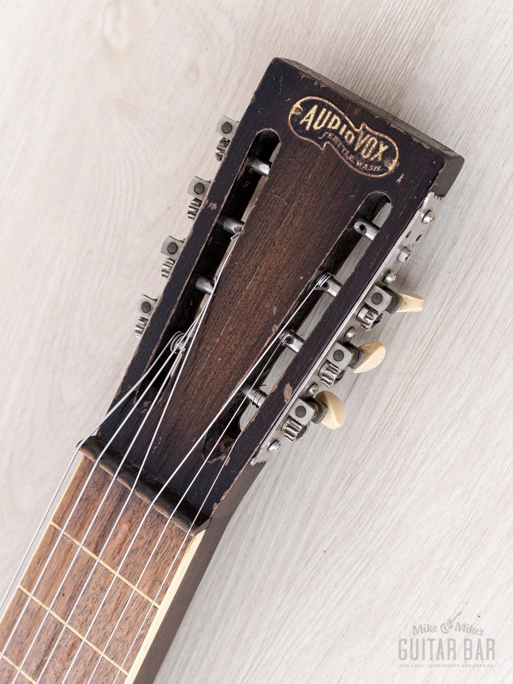 1930s AudioVox 7-String "Frying Pan" Vintage Lap Steel w/ Case, Seattle-Made, Paul Tutmarc - Image 4