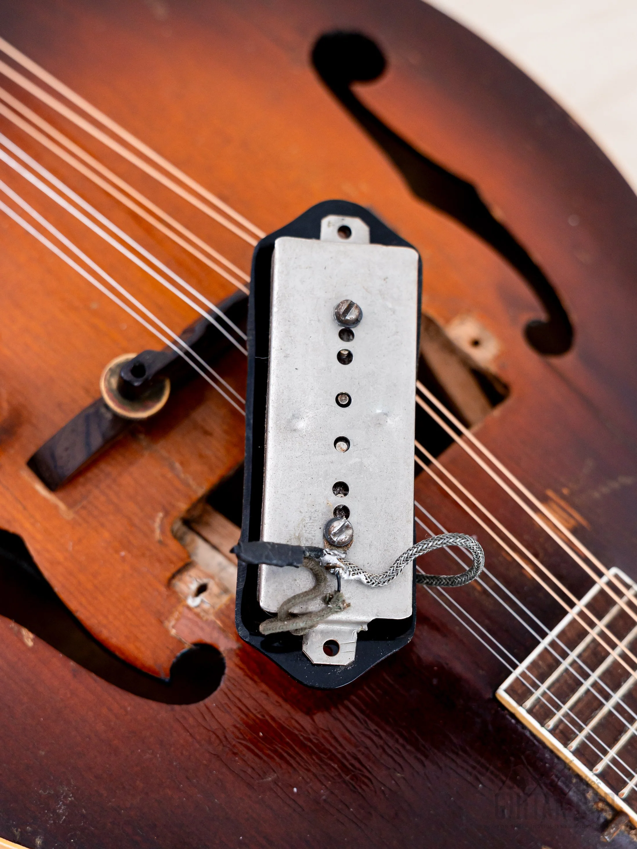 1948 Gibson EM-150 Vintage A-Style Electric Mandolin Sunburst w/ P-90, Case - Image 16