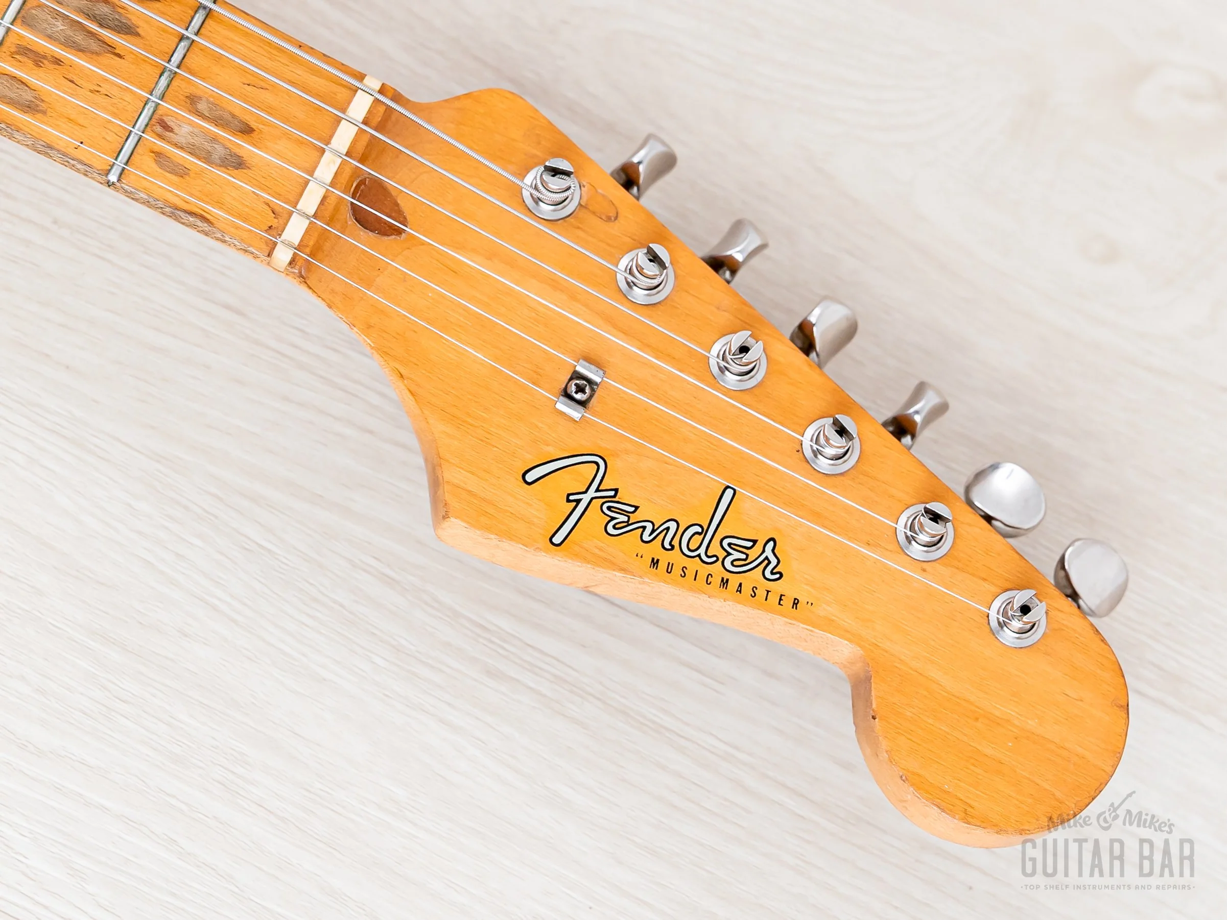 1957 Fender Musicmaster Pre-CBS Vintage Guitar Short Scale Gold Guard w/ Case - Image 4