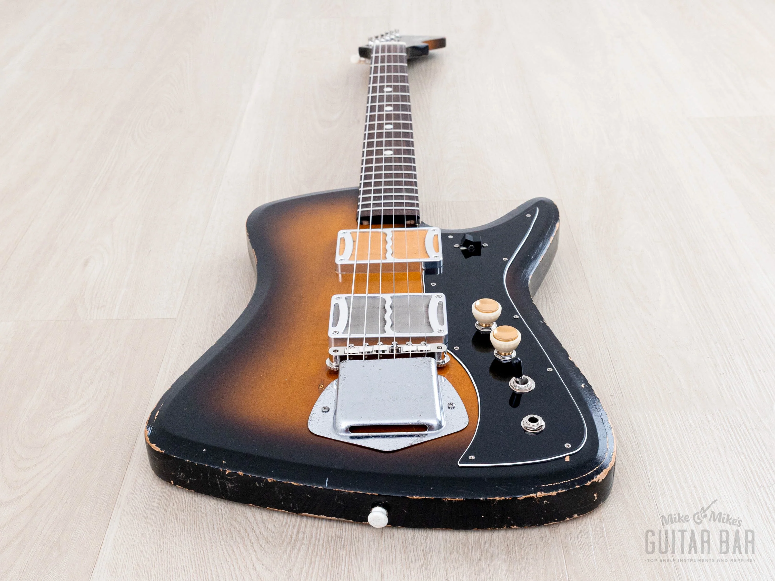 1960s Airline Bighorn Vintage Guitar, Ronin-Modded w/ Foilbuckers, Kay-Made - Image 10