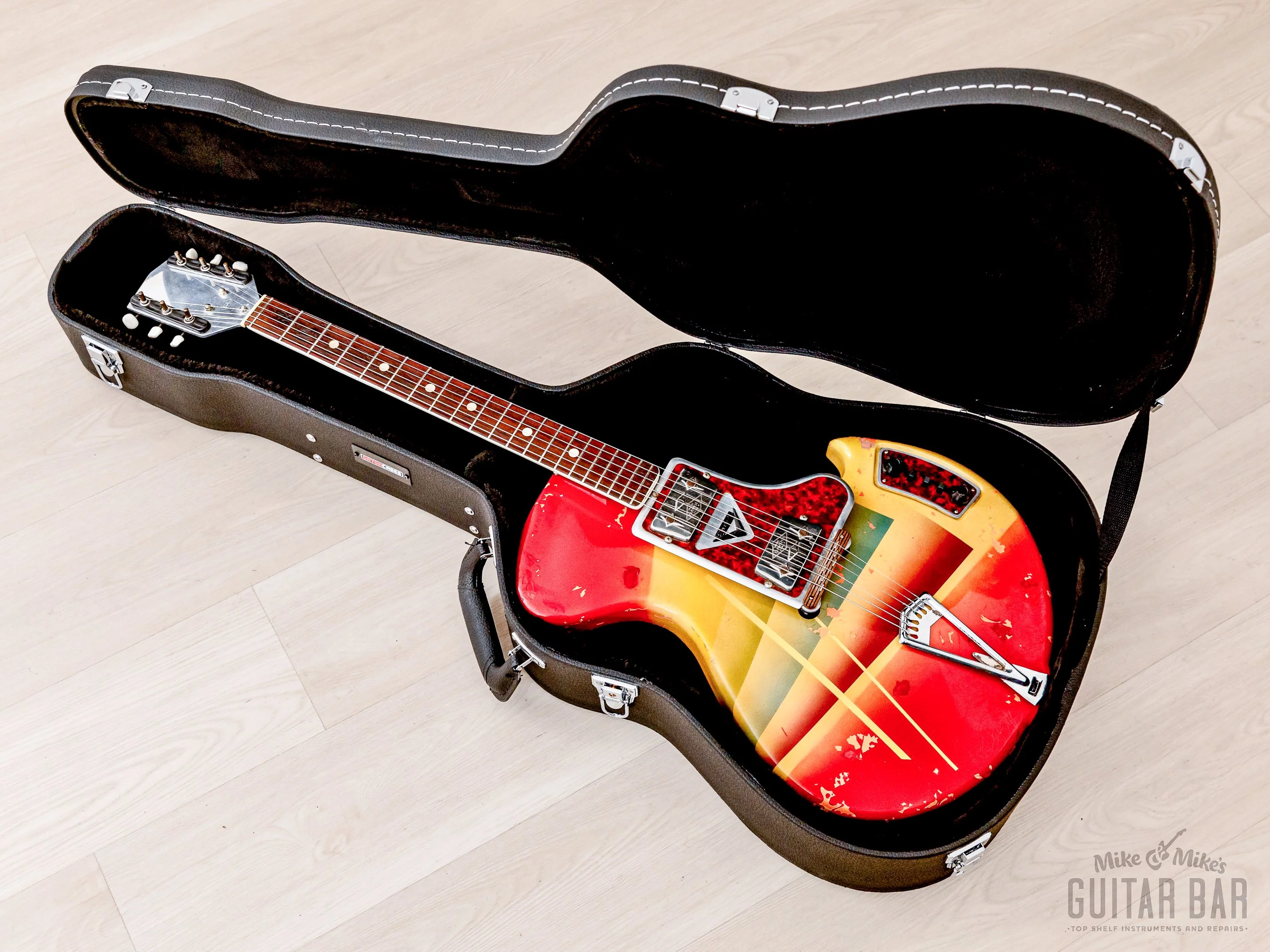 1960s Wandré Rock Oval Vintage Aluminum Neck Guitar w/ Case, Italy - Image 17