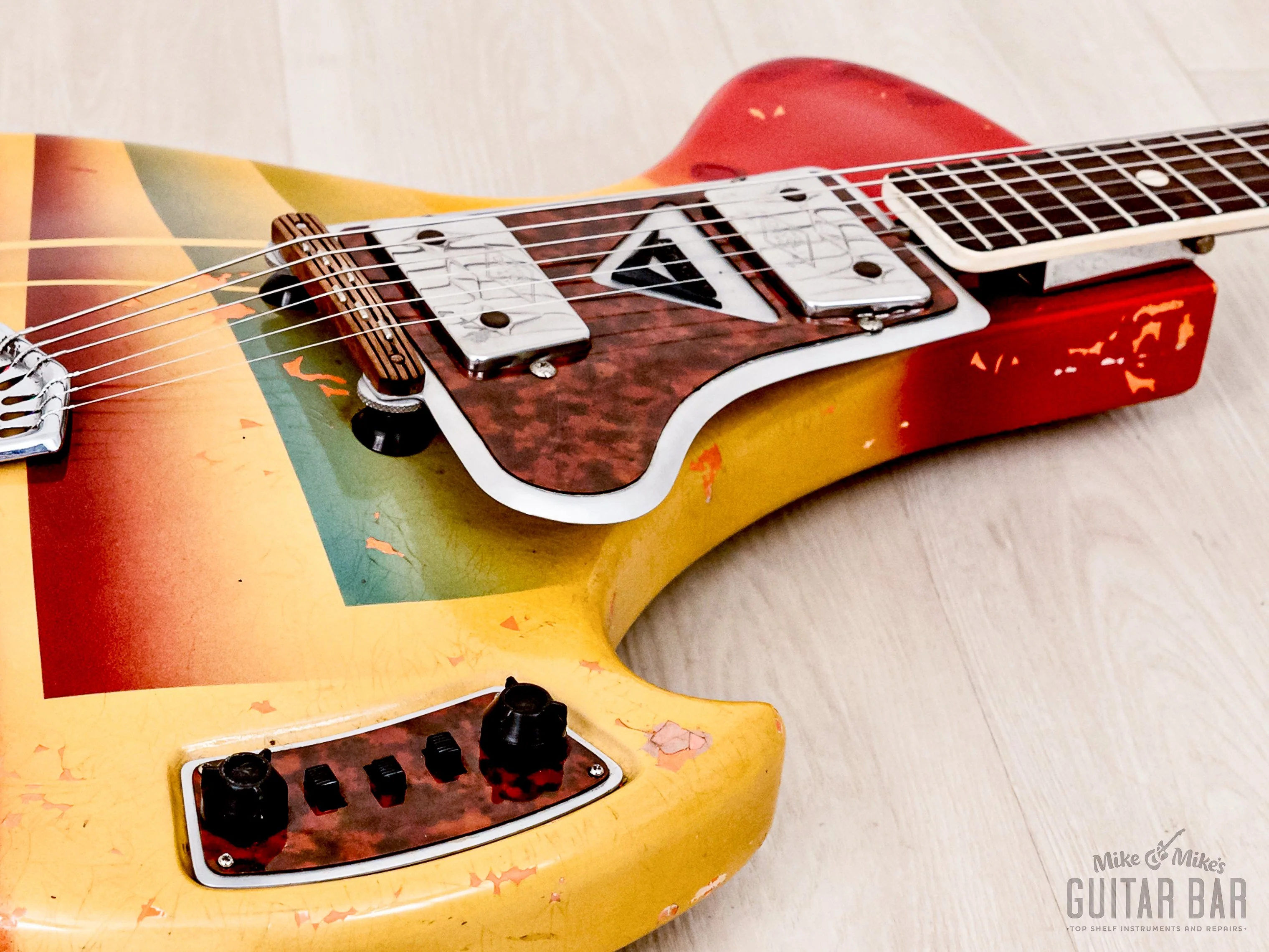 1960s Wandré Rock Oval Vintage Aluminum Neck Guitar w/ Case, Italy - Image 6