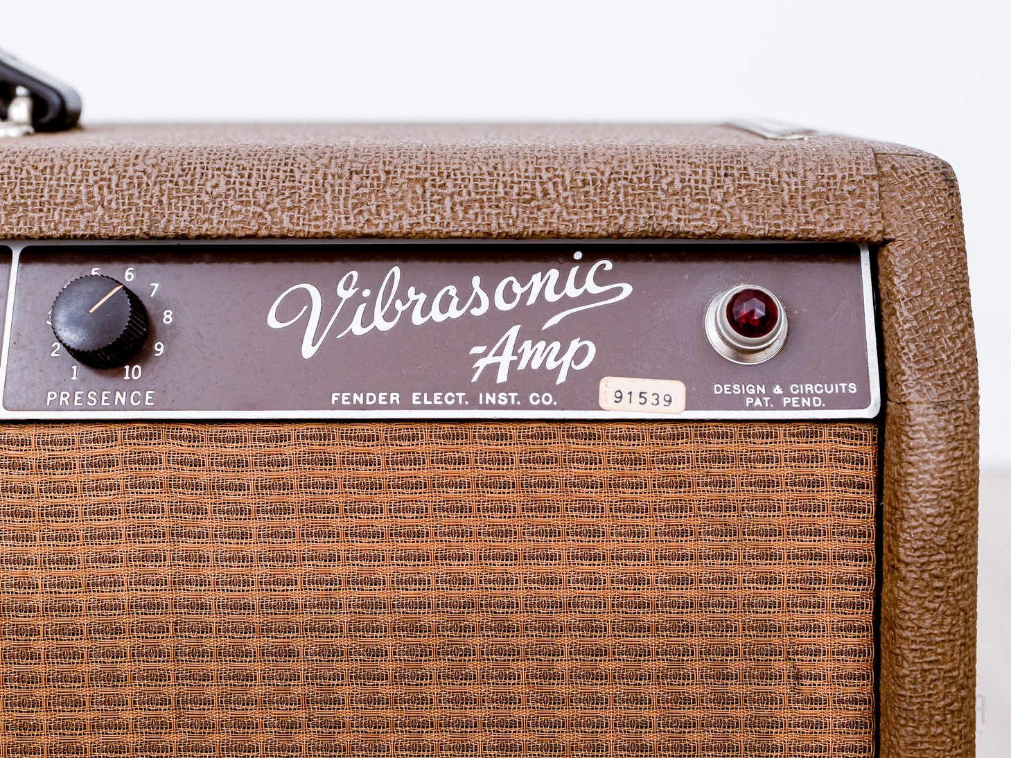 1961 Fender Vibrasonic Brown Panel Vintage Tube Amp 6G13-A 1x15 JBL D130 w/ Ftsw, Showman - Image 4