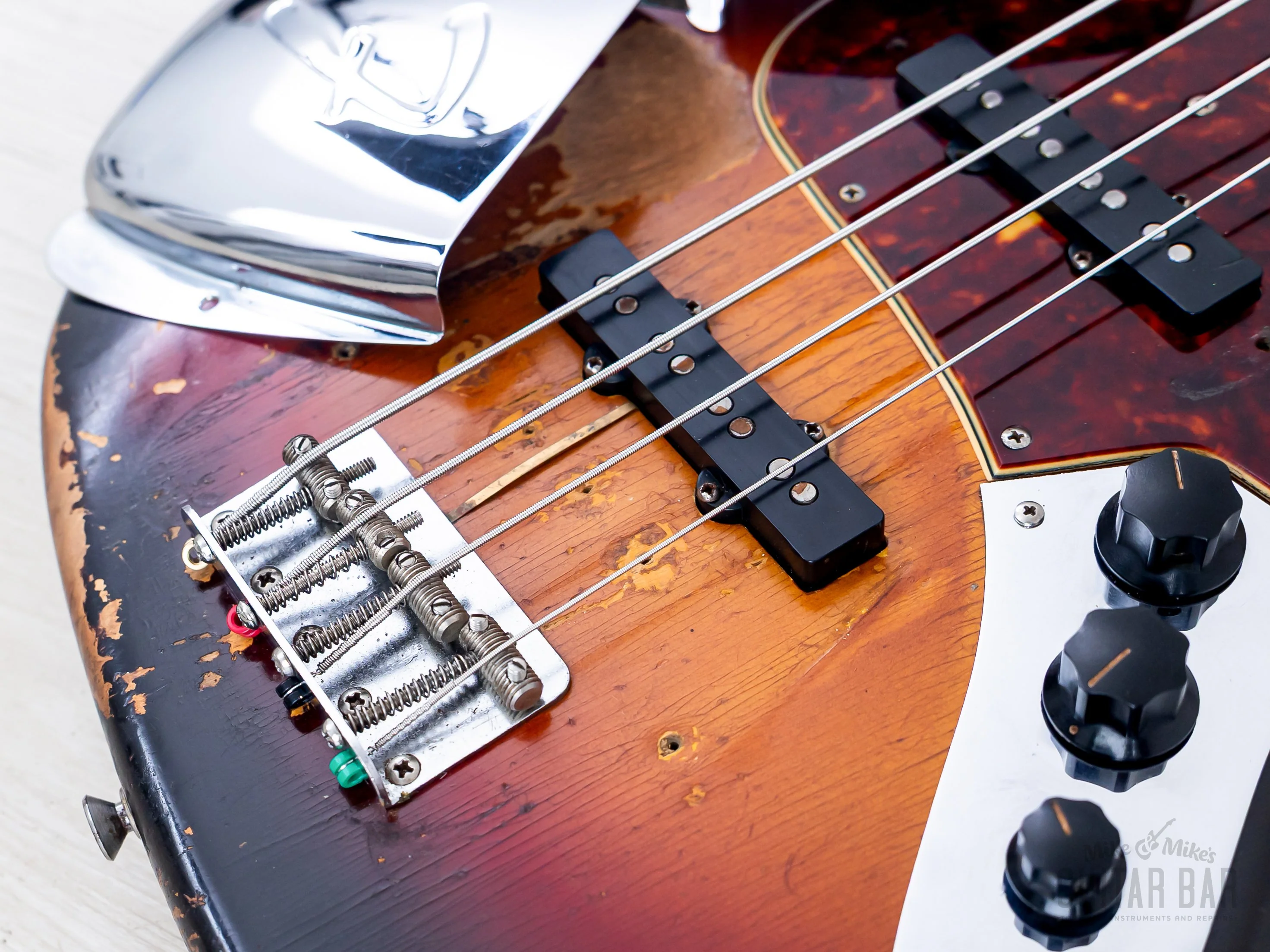 1962 Fender Jazz Bass Vintage Pre-CBS Slab Board, Sunburst w/ Case - Image 8
