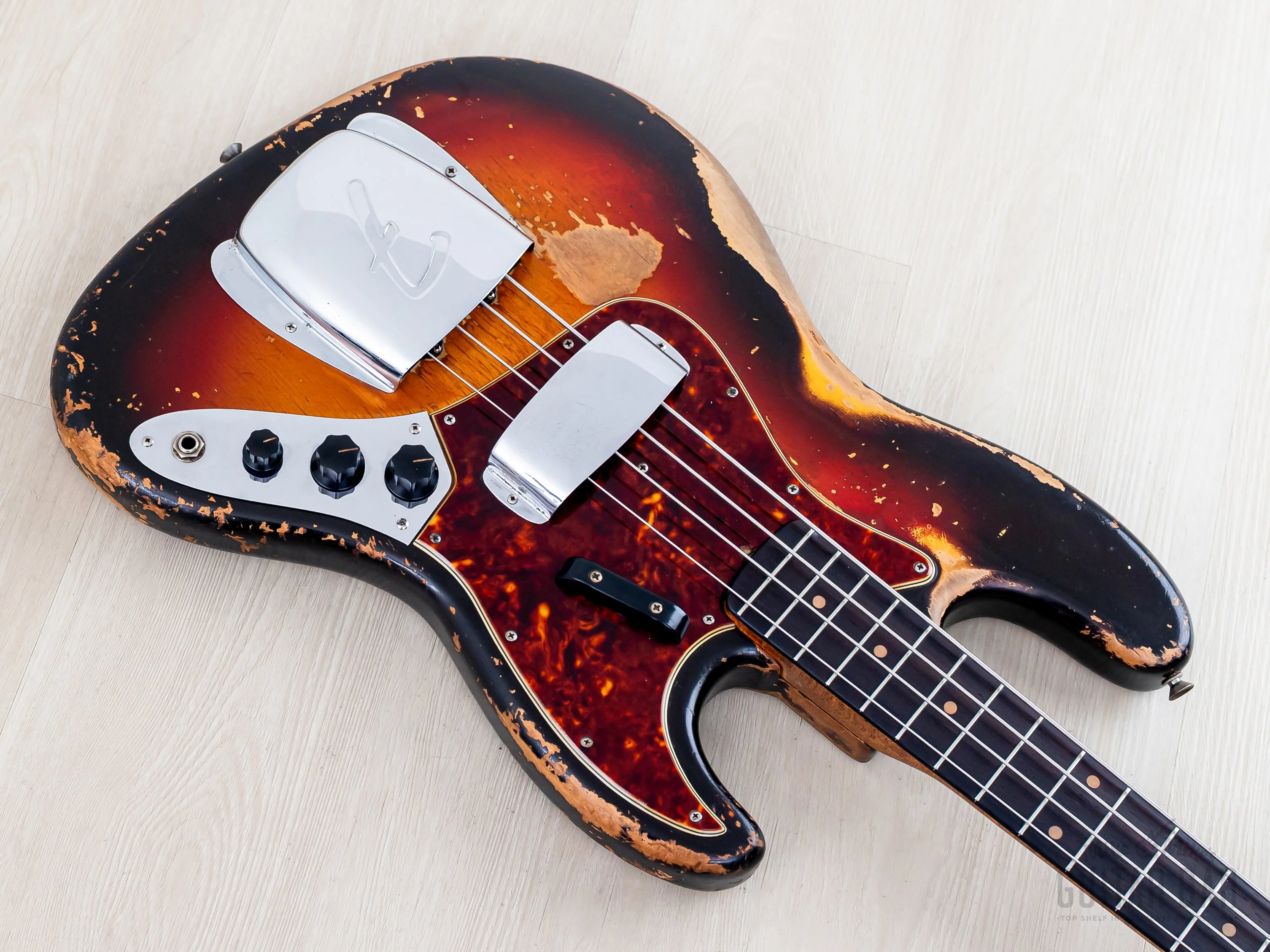 1962 Fender Jazz Bass Vintage Pre-CBS Slab Board, Sunburst w/ Case - Image 9
