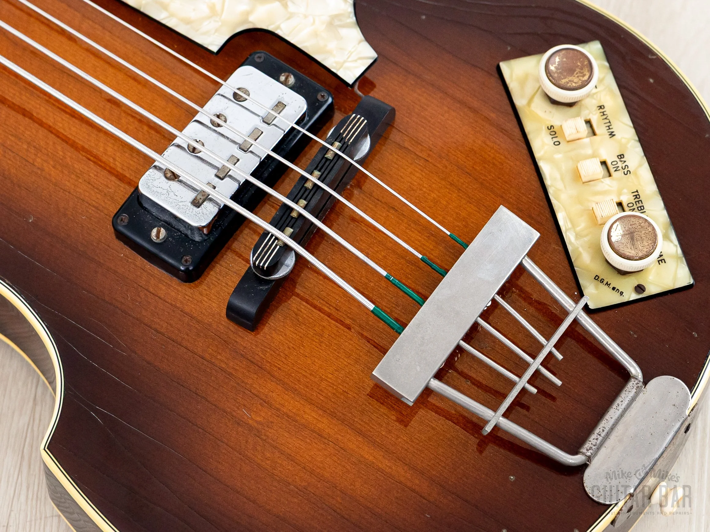 1965 Hofner 500/1 Violin Bass Vintage Beatle Bass w/ Staple Pickups & Case - Image 8