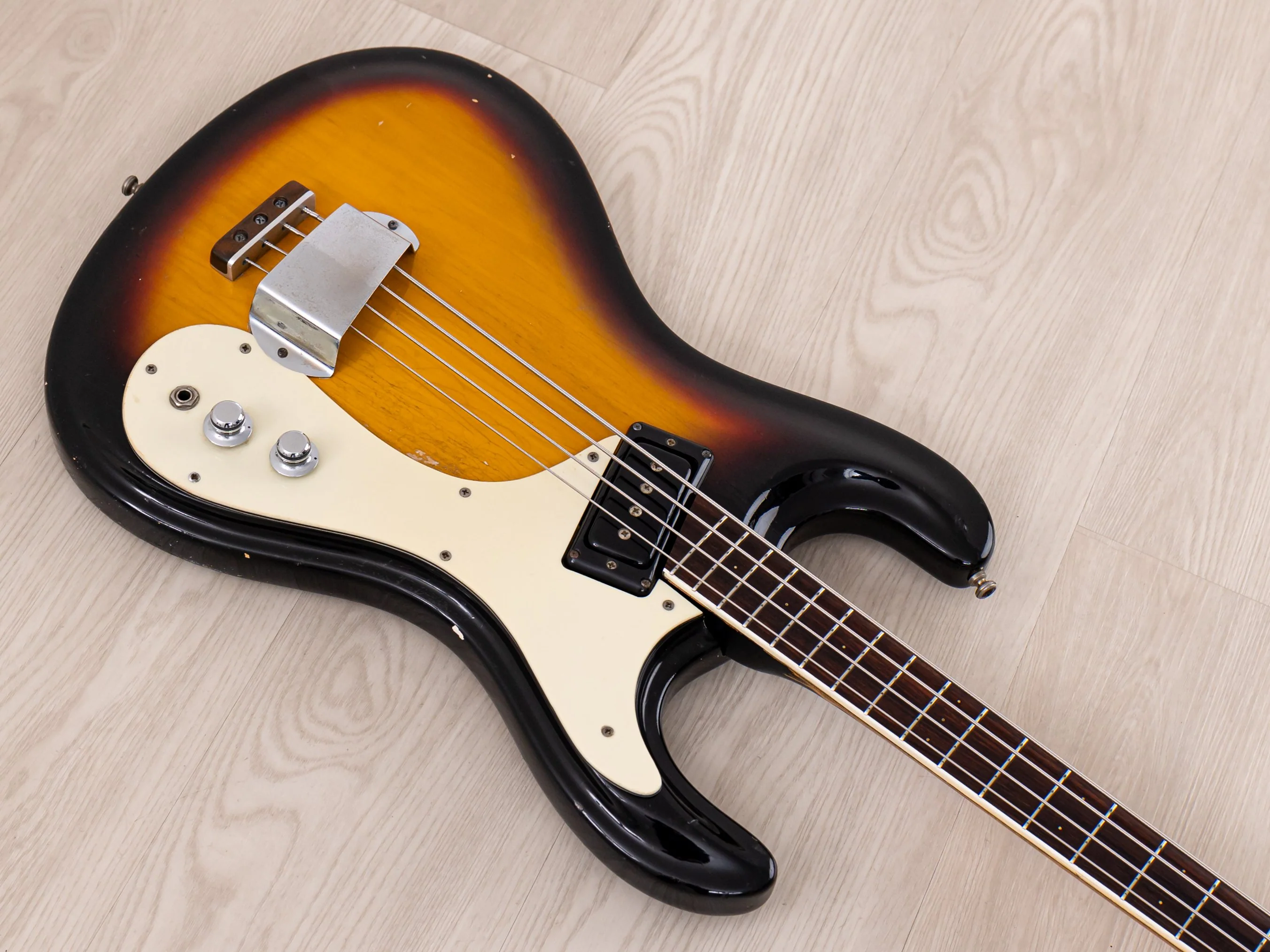 1965 Mosrite Ventures Model Vintage Short Scale Bass Sunburst - Image 11