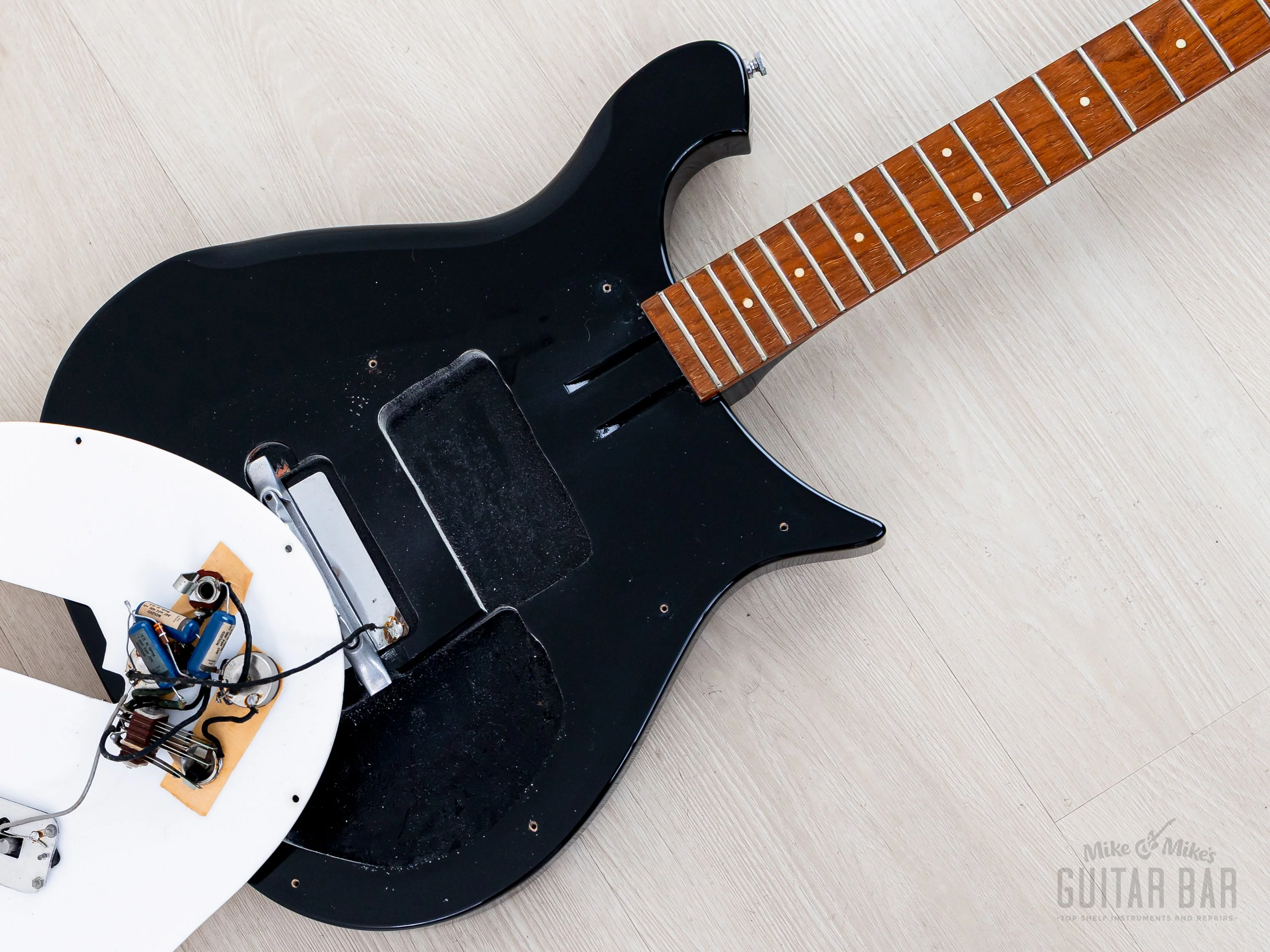 1965 Rickenbacker Combo 425 Jetglo Vintage Guitar, Near-Mint w/ Case, George Harrison - Image 19