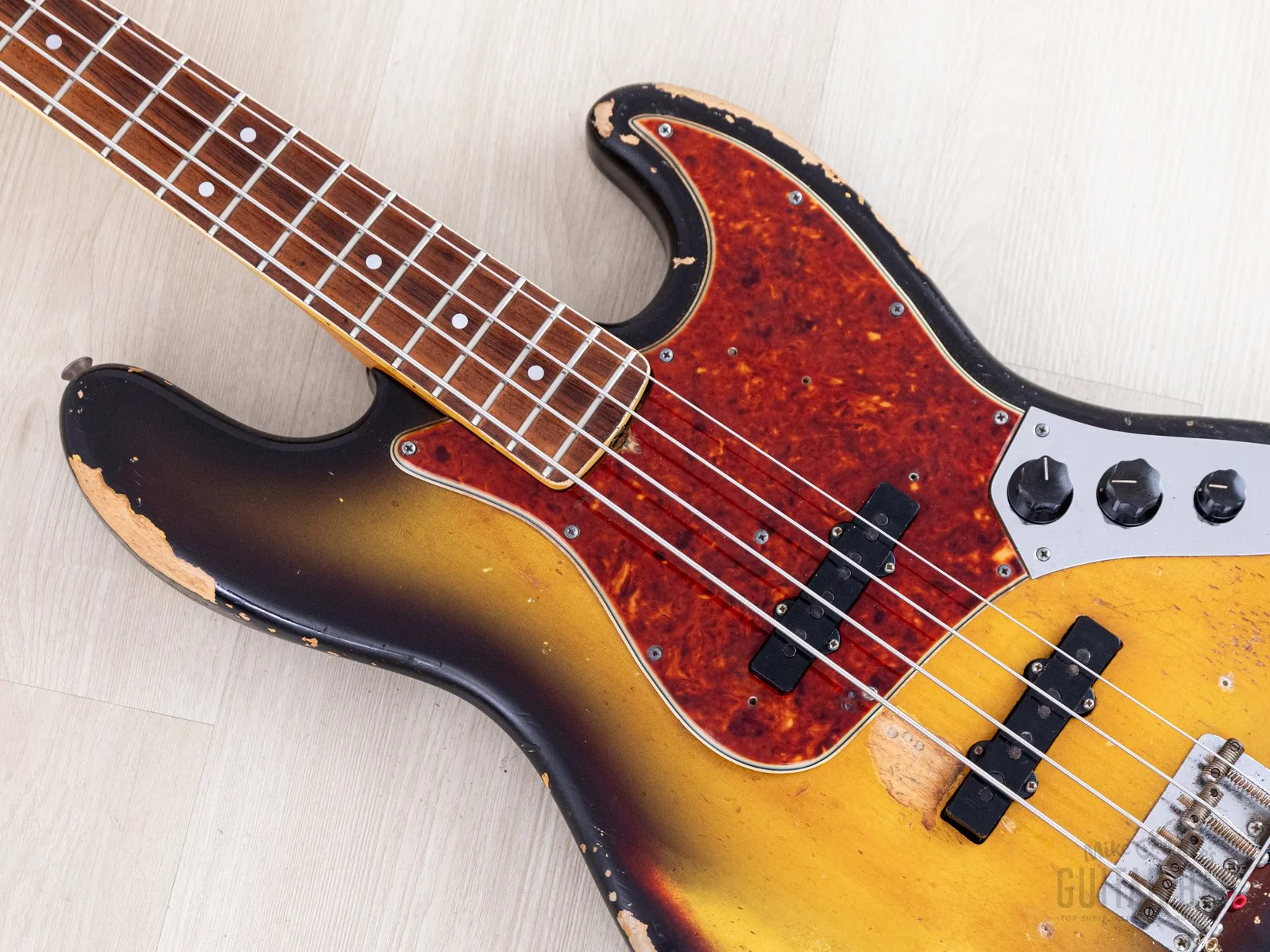 1966 Fender Jazz Bass Sunburst Padauk Fretboard Binding + Dots w/ Case - Image 7