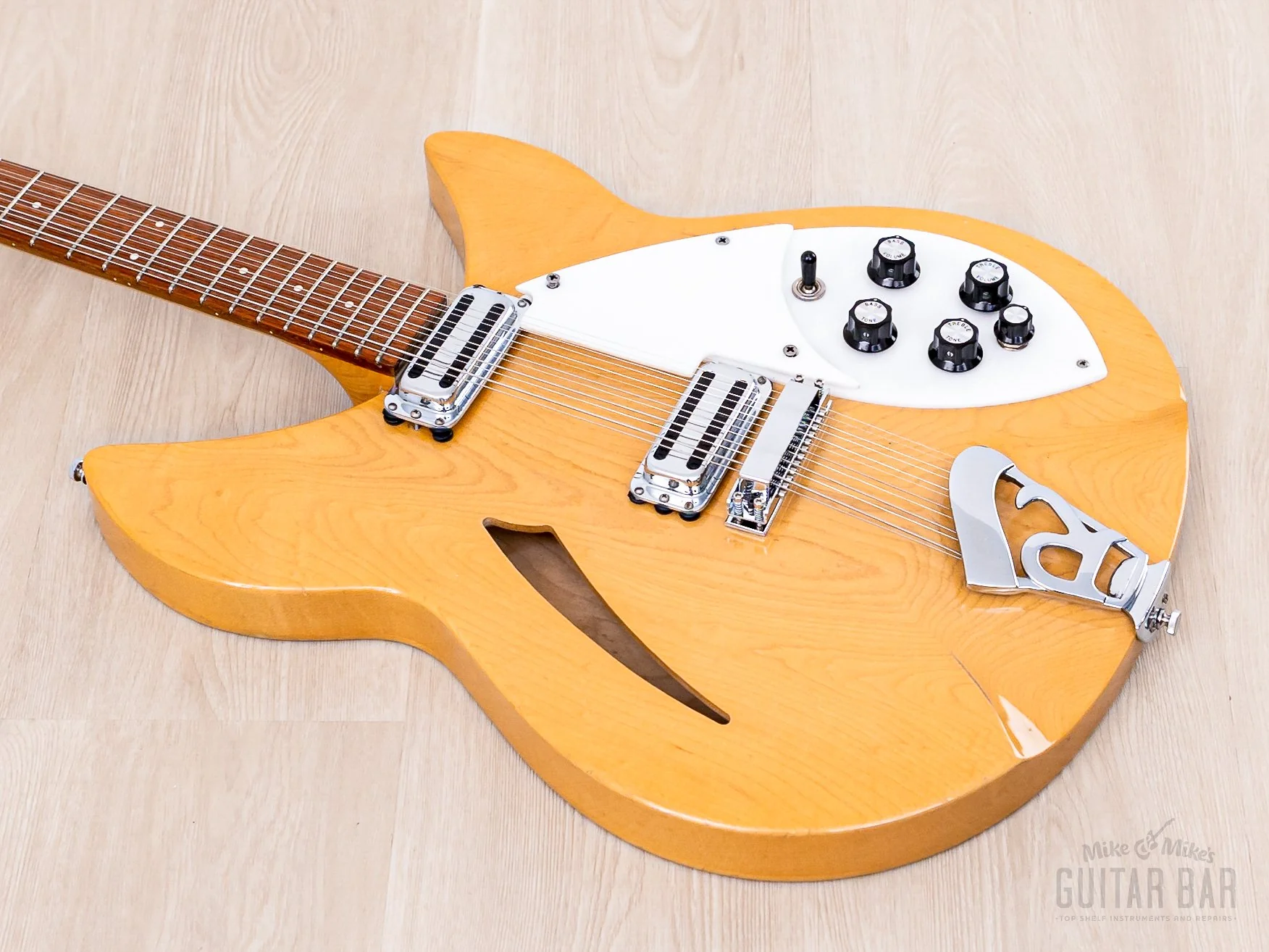 1966 Rickenbacker 330/12 Vintage 12-String Electric Guitar Mapleglo w/ Case - Image 10
