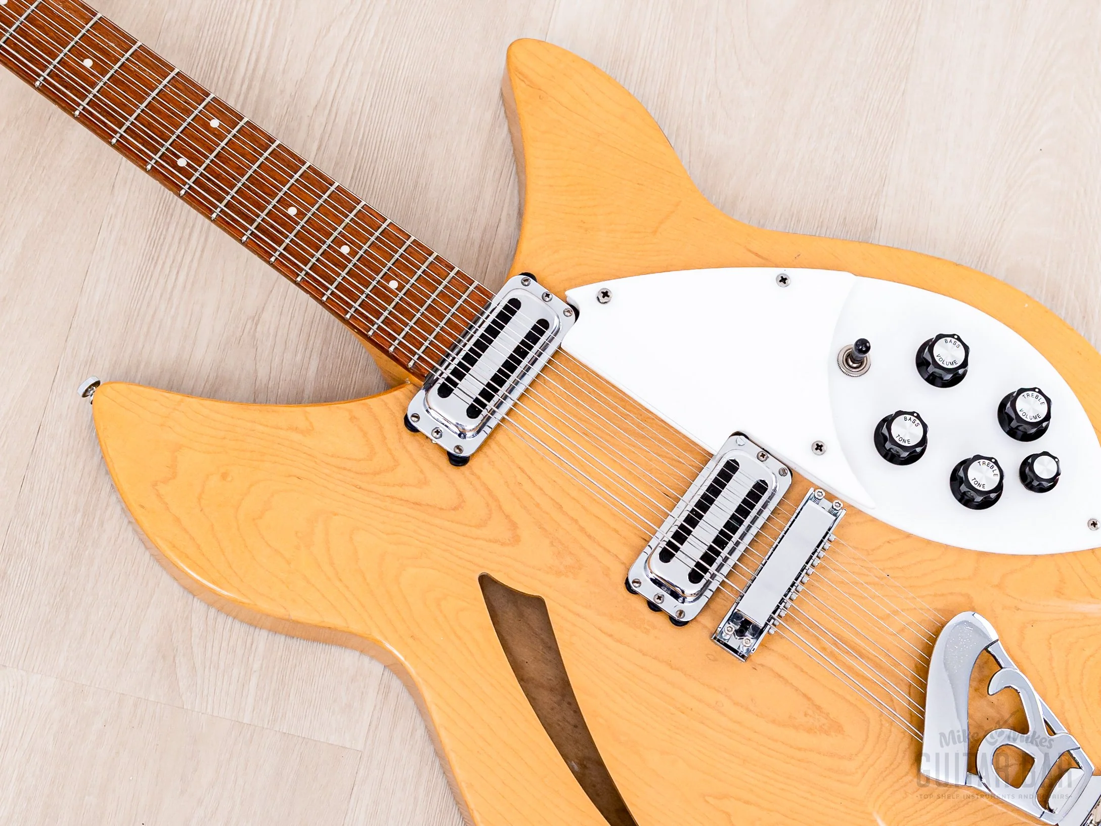 1966 Rickenbacker 330/12 Vintage 12-String Electric Guitar Mapleglo w/ Case - Image 7