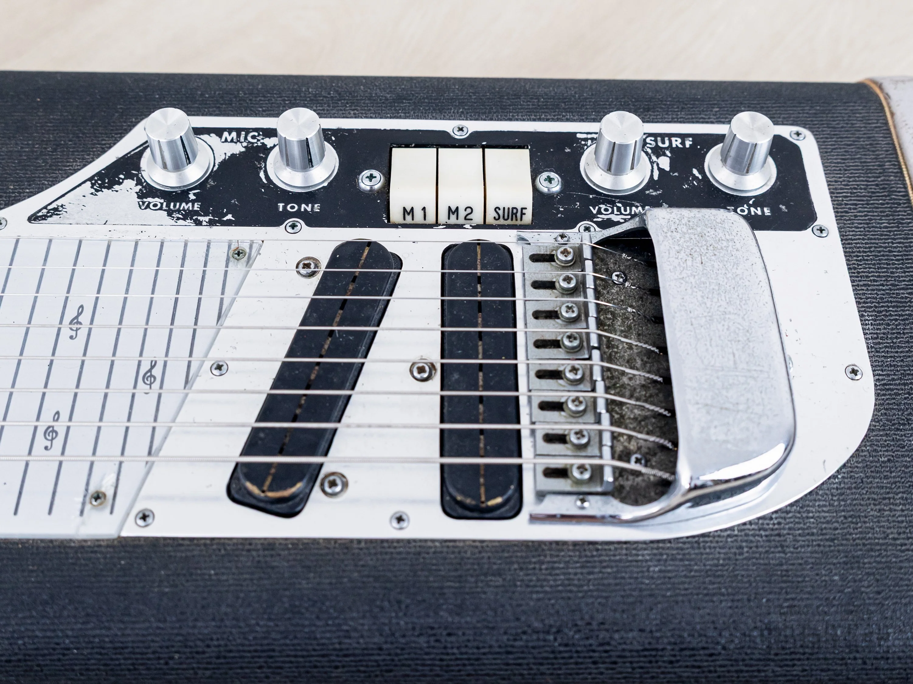 1967 Guyatone Surf Deluxe HG-208 Vintage 8-String Lap Steel w/ Active Effect, Japan - Image 9
