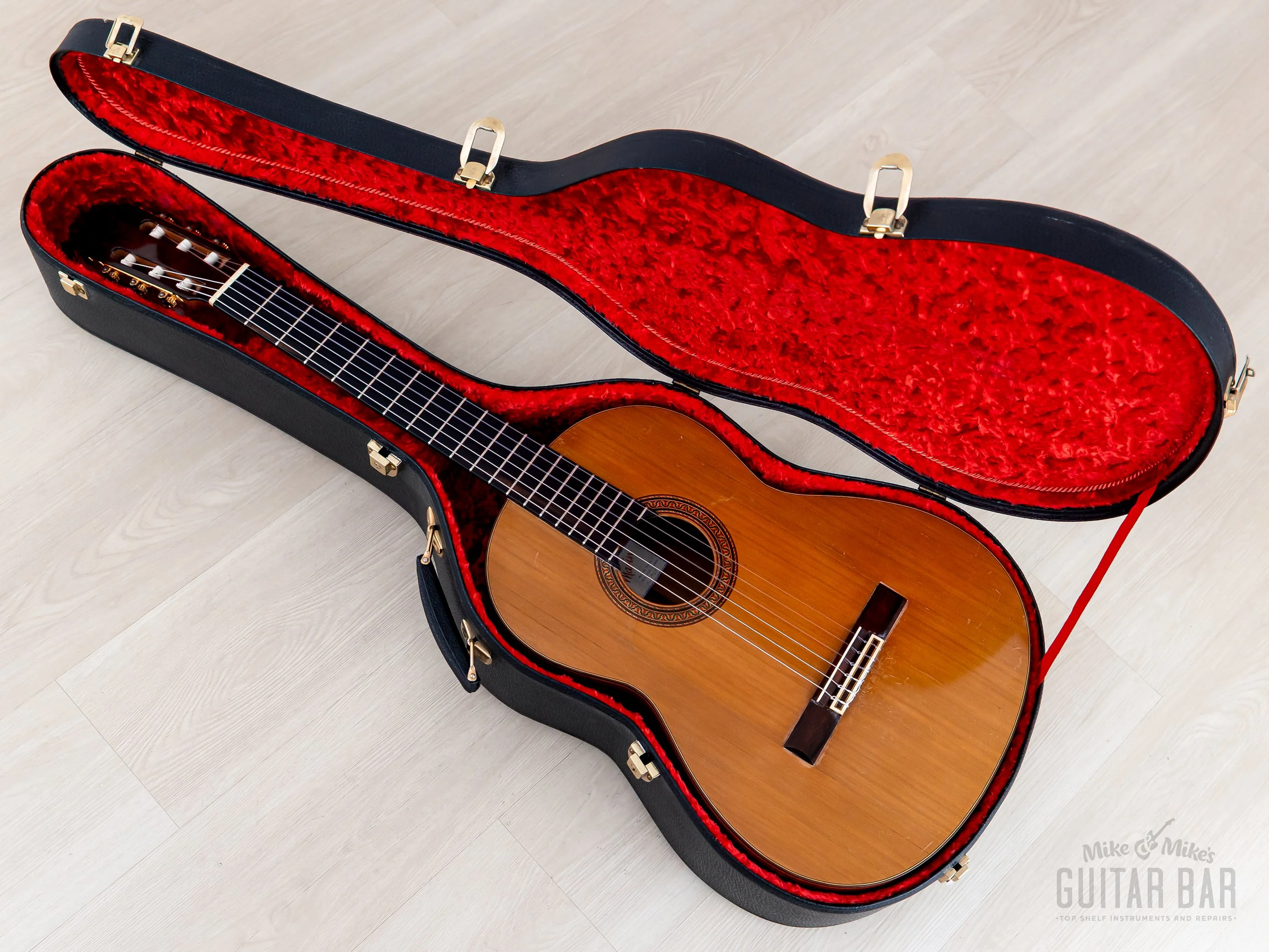 1969 Antonio Marin Montero Vintage Classical Guitar, Cedar + Mahogany w/ Case - Image 19