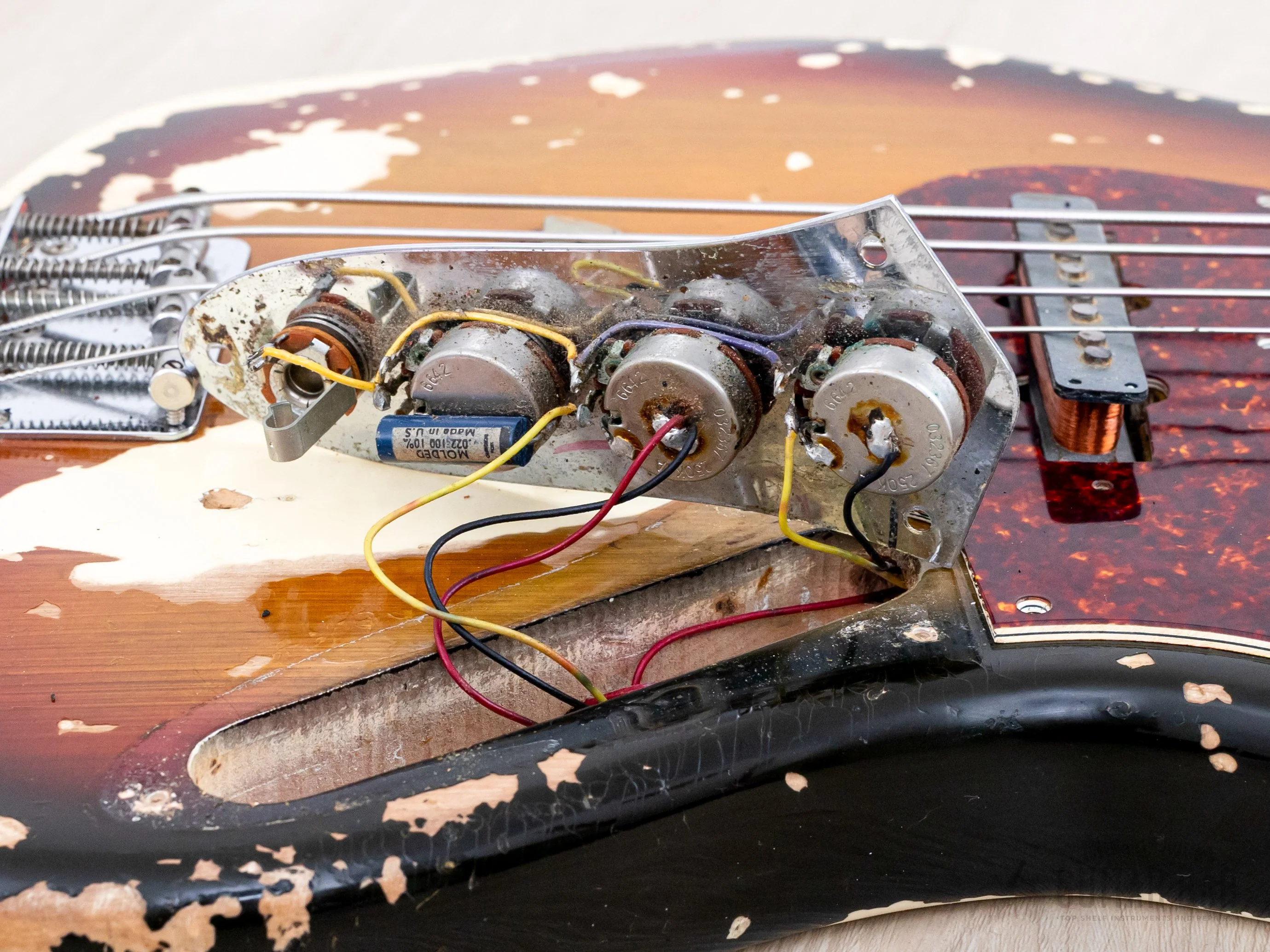 1969 Fender Jazz Bass Sunburst Faux Burst Vintage Bass w/ Case - Image 22