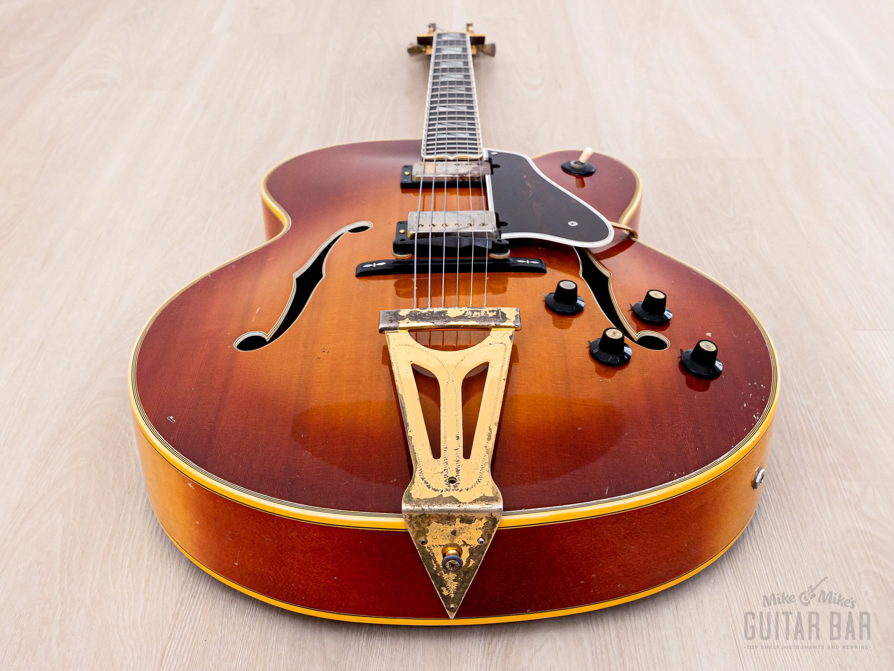 1970 Gibson Super 400 CES Vintage Archtop Electric Guitar Sunburst w/ T Tops, 1 11/16" Nut - Image 11