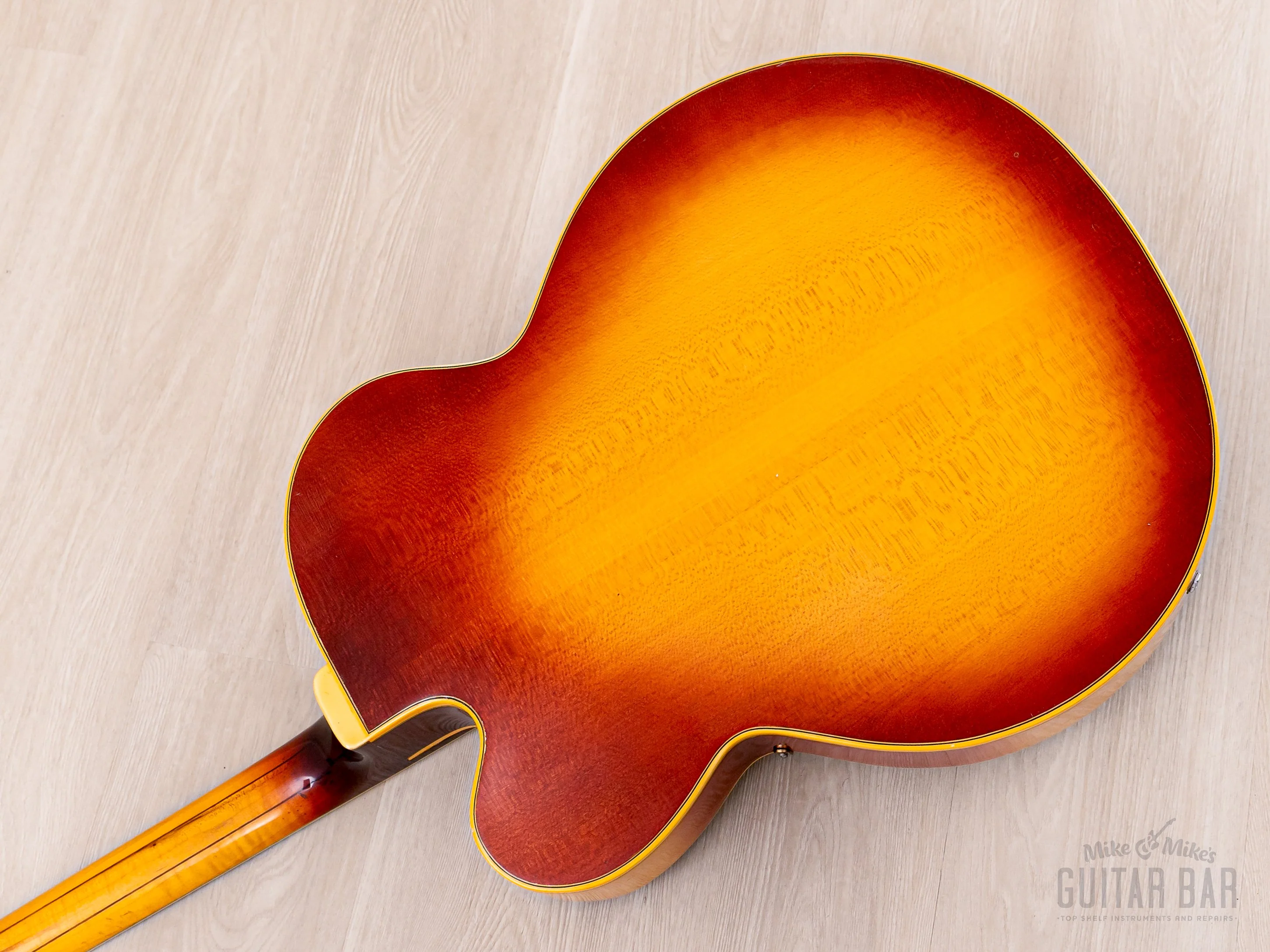 1970 Gibson Super 400 CES Vintage Archtop Electric Guitar Sunburst w/ T Tops, 1 11/16" Nut - Image 15