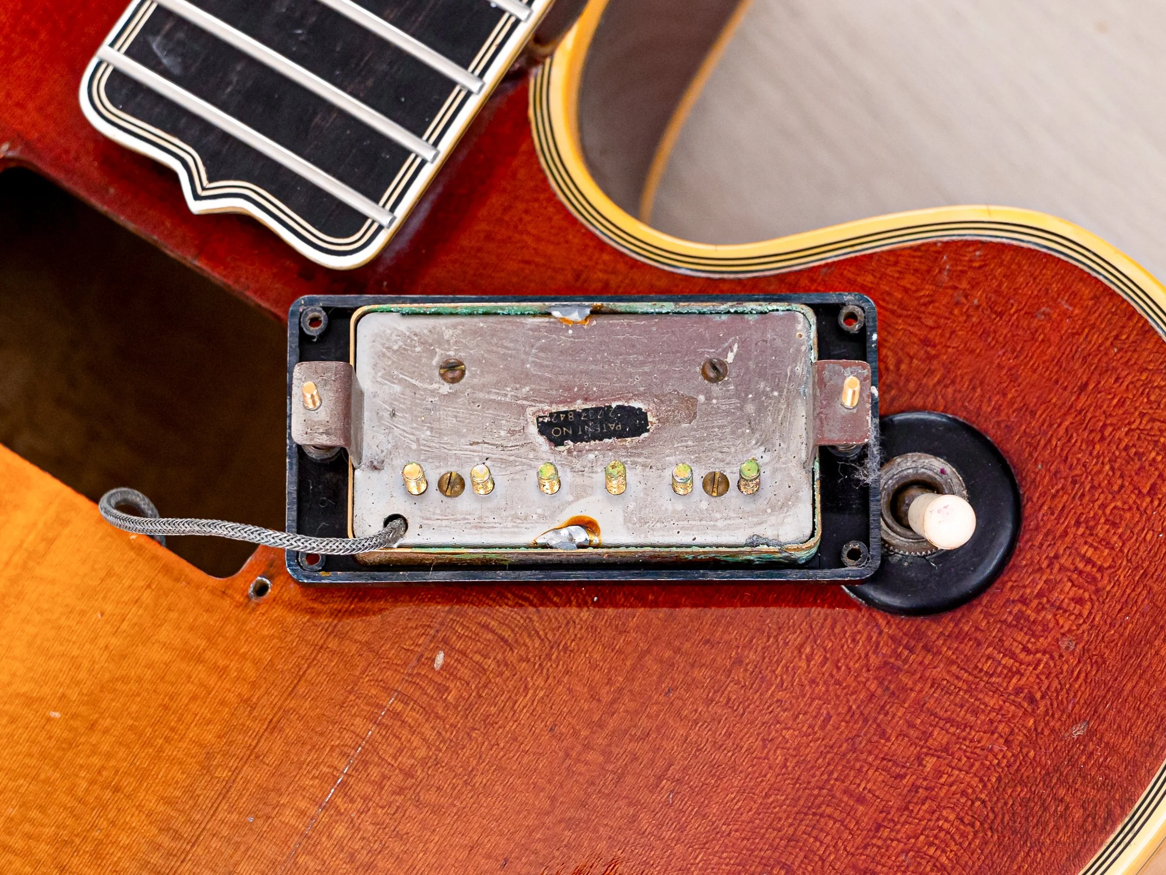 1970 Gibson Super 400 CES Vintage Archtop Electric Guitar Sunburst w/ T Tops, 1 11/16" Nut - Image 17
