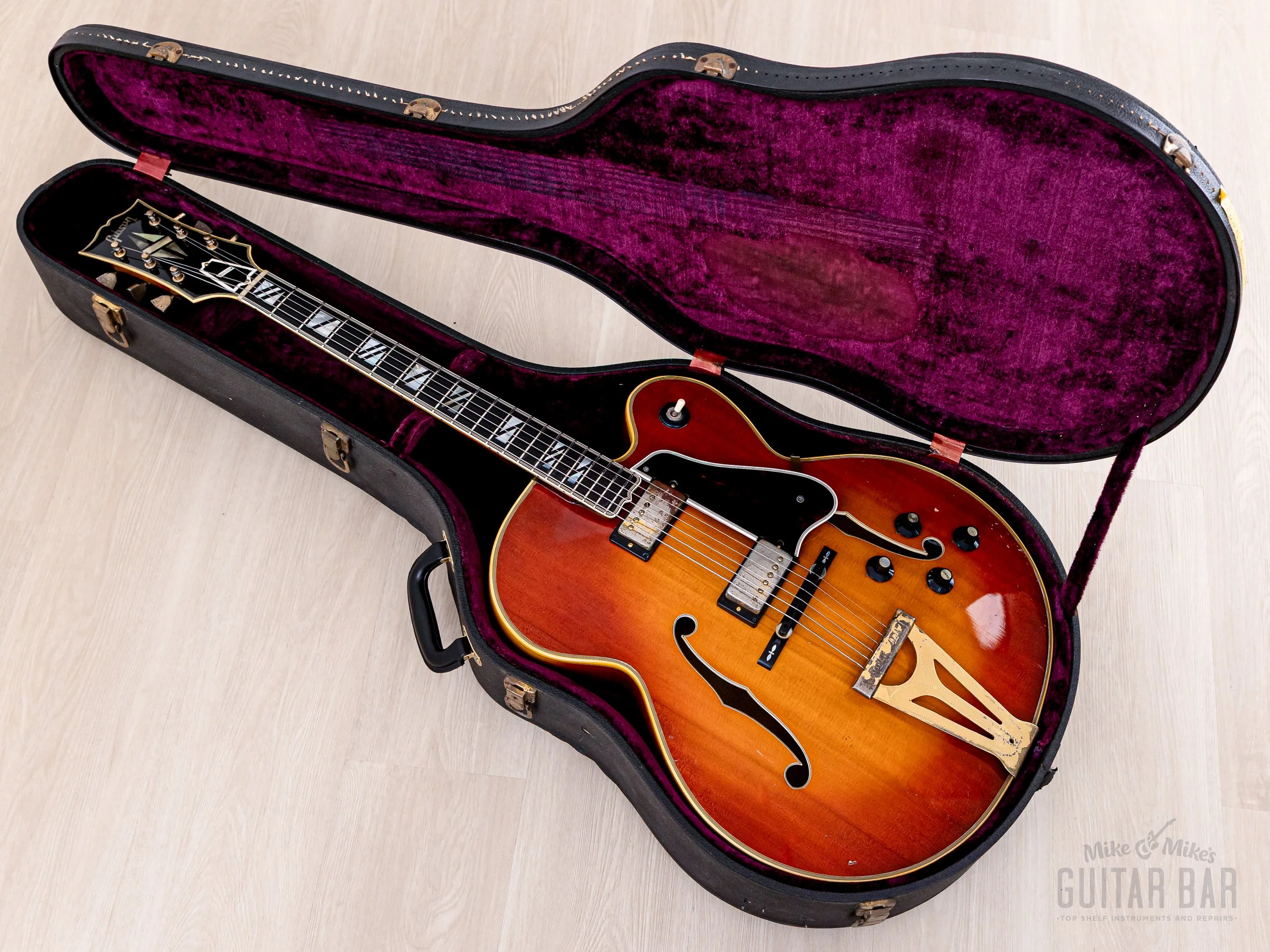 1970 Gibson Super 400 CES Vintage Archtop Electric Guitar Sunburst w/ T Tops, 1 11/16" Nut - Image 19