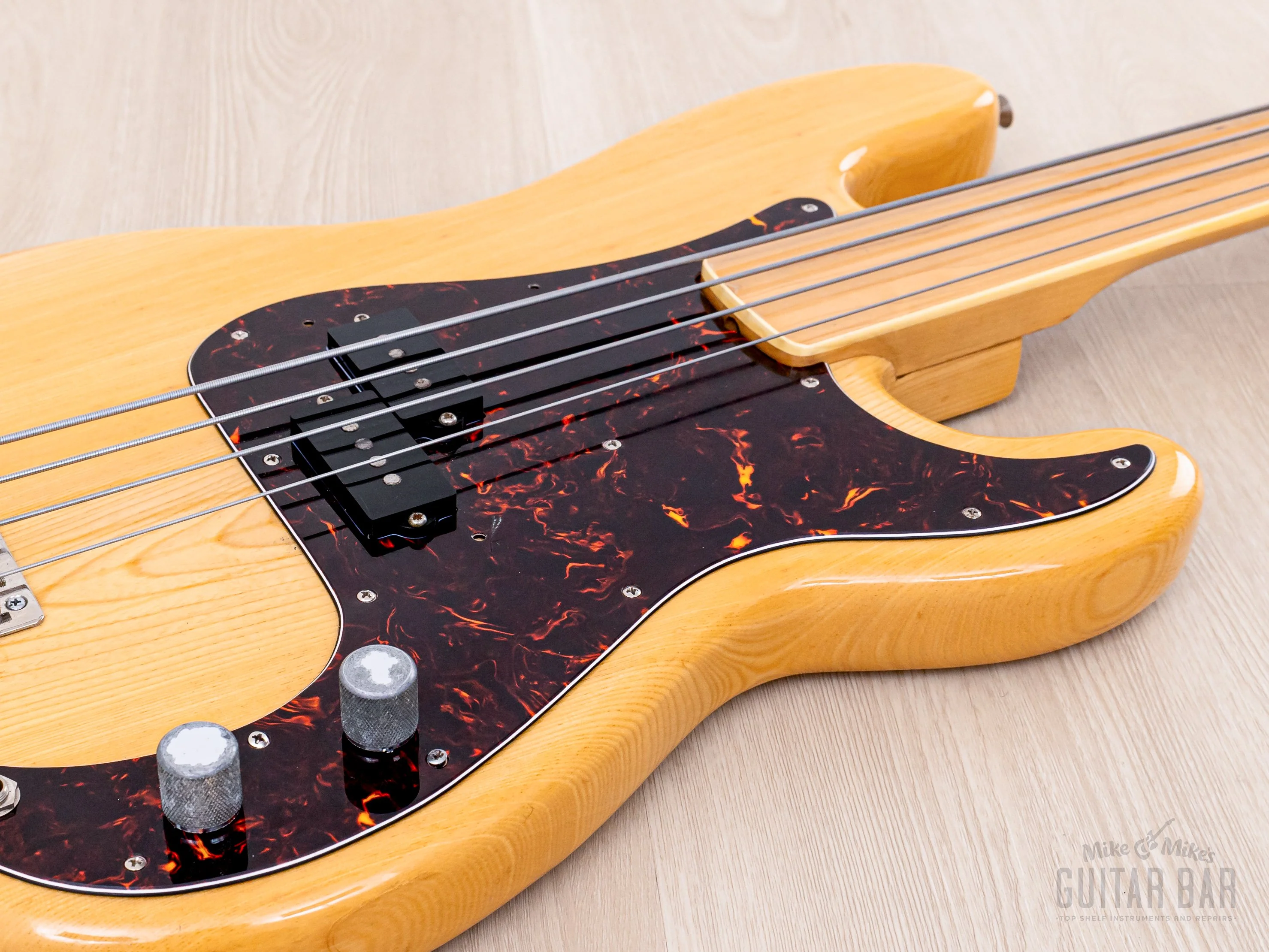 1970s Fernandes Burny Bass FPB-70FL Fretless Maple Board Vintage P Bass, 1 1/2" Nut, Japan - Image 6