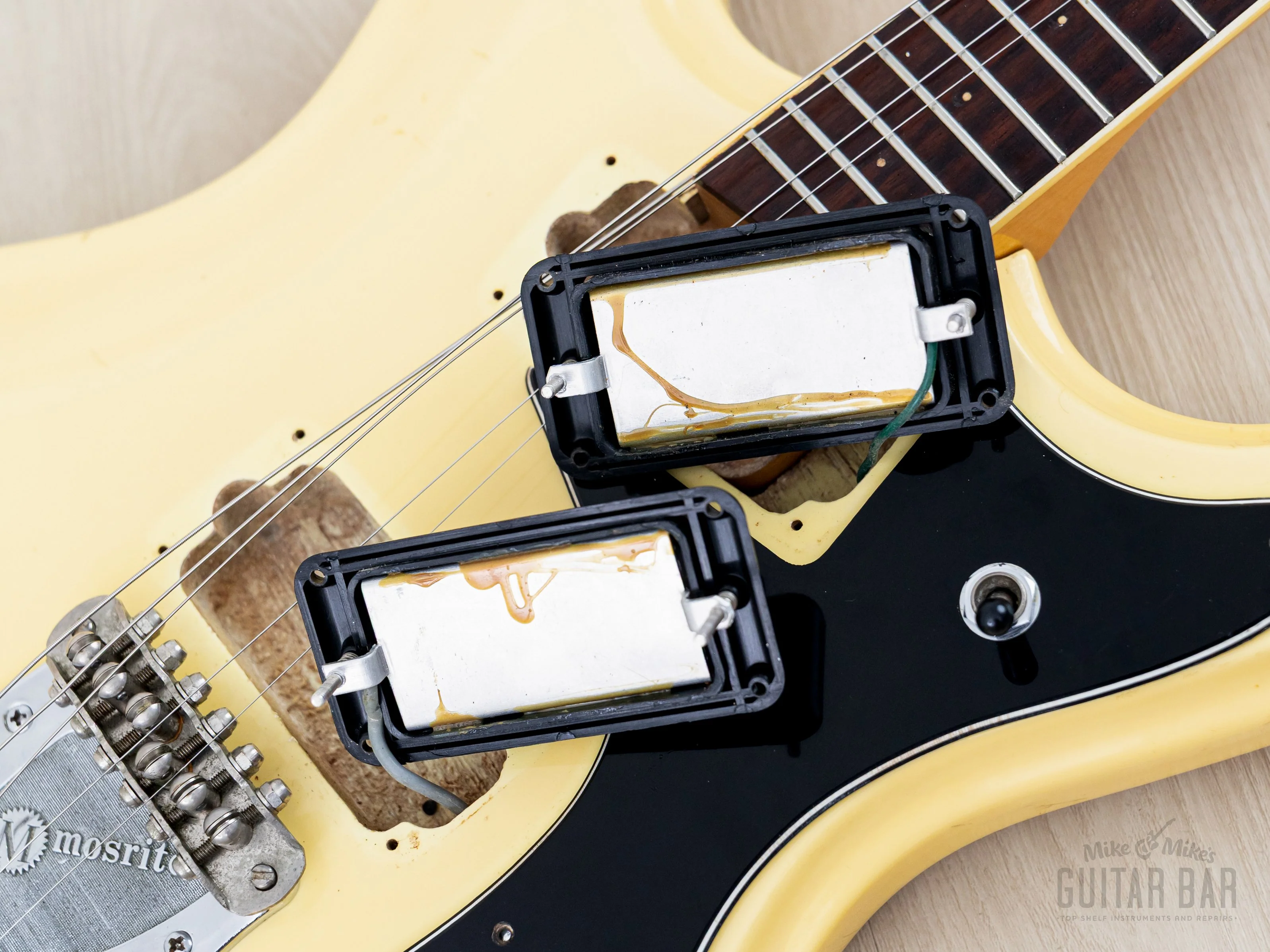 1970s Mosrite Ventures Model “Avenger” Vintage Electric Guitar White w/ Moseley Vibrato, Firstman Japan - Image 17