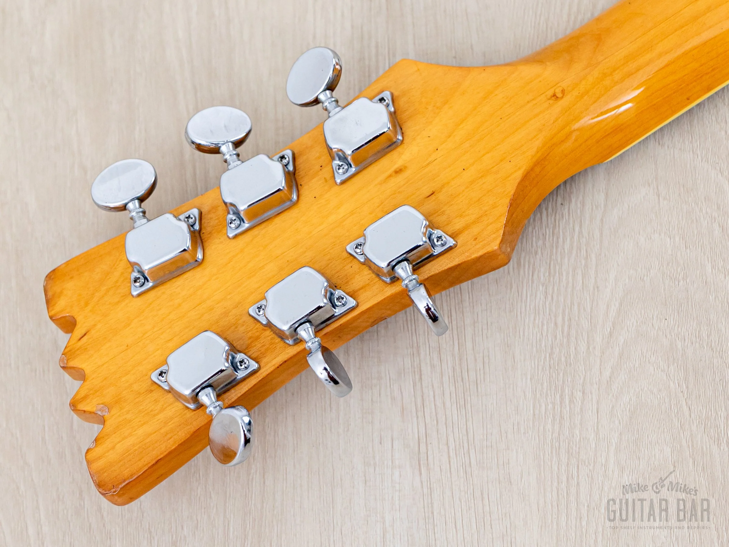 1970s Mosrite Ventures Model “Avenger” Vintage Electric Guitar White w/ Moseley Vibrato, Firstman Japan - Image 5