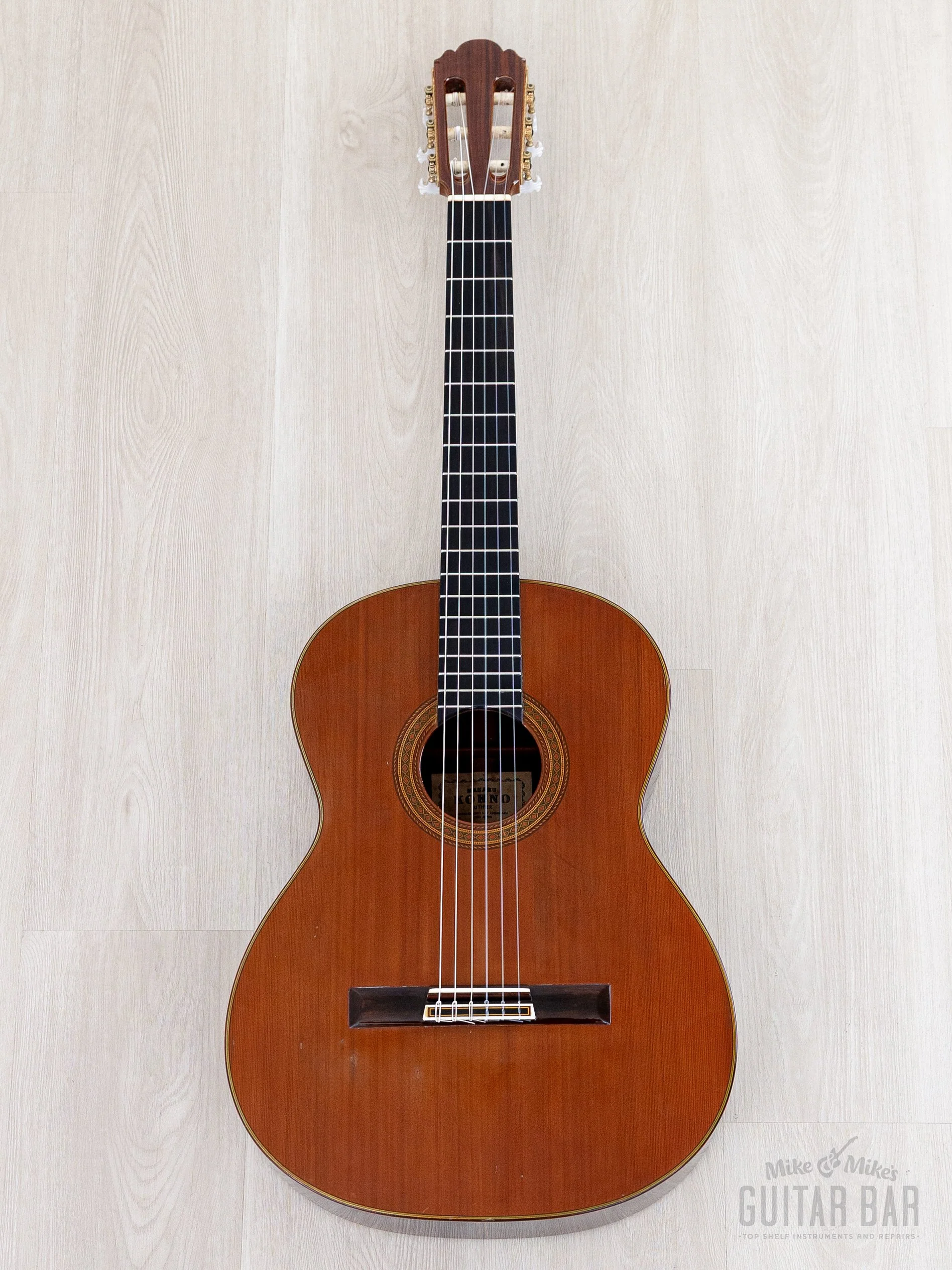 1971 Masaru Kohno No. 7 Vintage Classical Guitar, Cedar & Rosewood w/ Case - Image 2