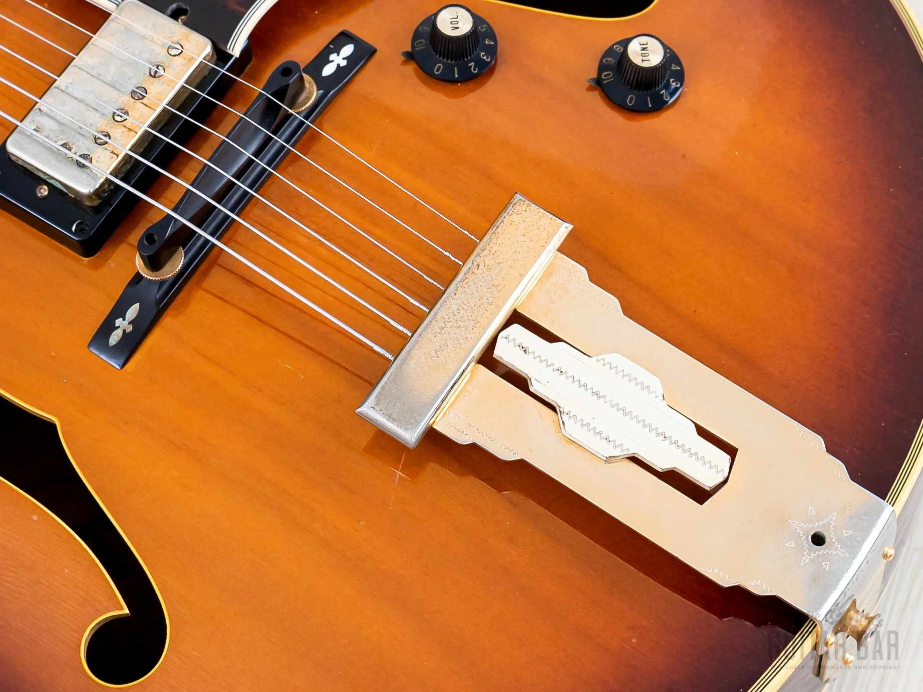 1975 Greco L-200 Vintage Archtop Carved Top L-5 CES w/ Maxon U-3000 Pickups & Case, Japan Fujigen - Image 9