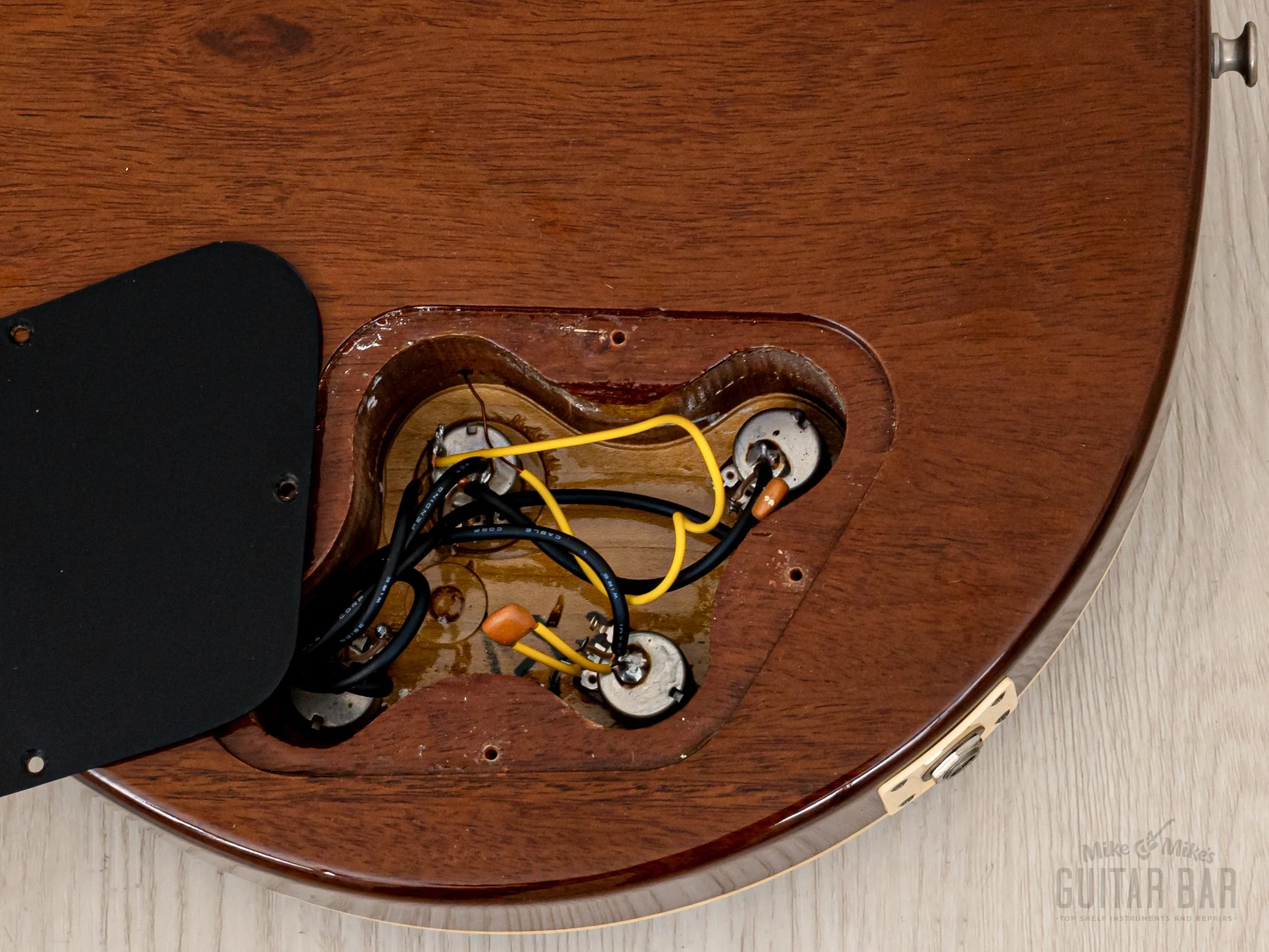 1977 Burny FLG-70 Les Paul Standard Vintage Guitar Tobacco Sunburst w/ Zebra Bobbins & Case, Japan Fernandes - Image 17