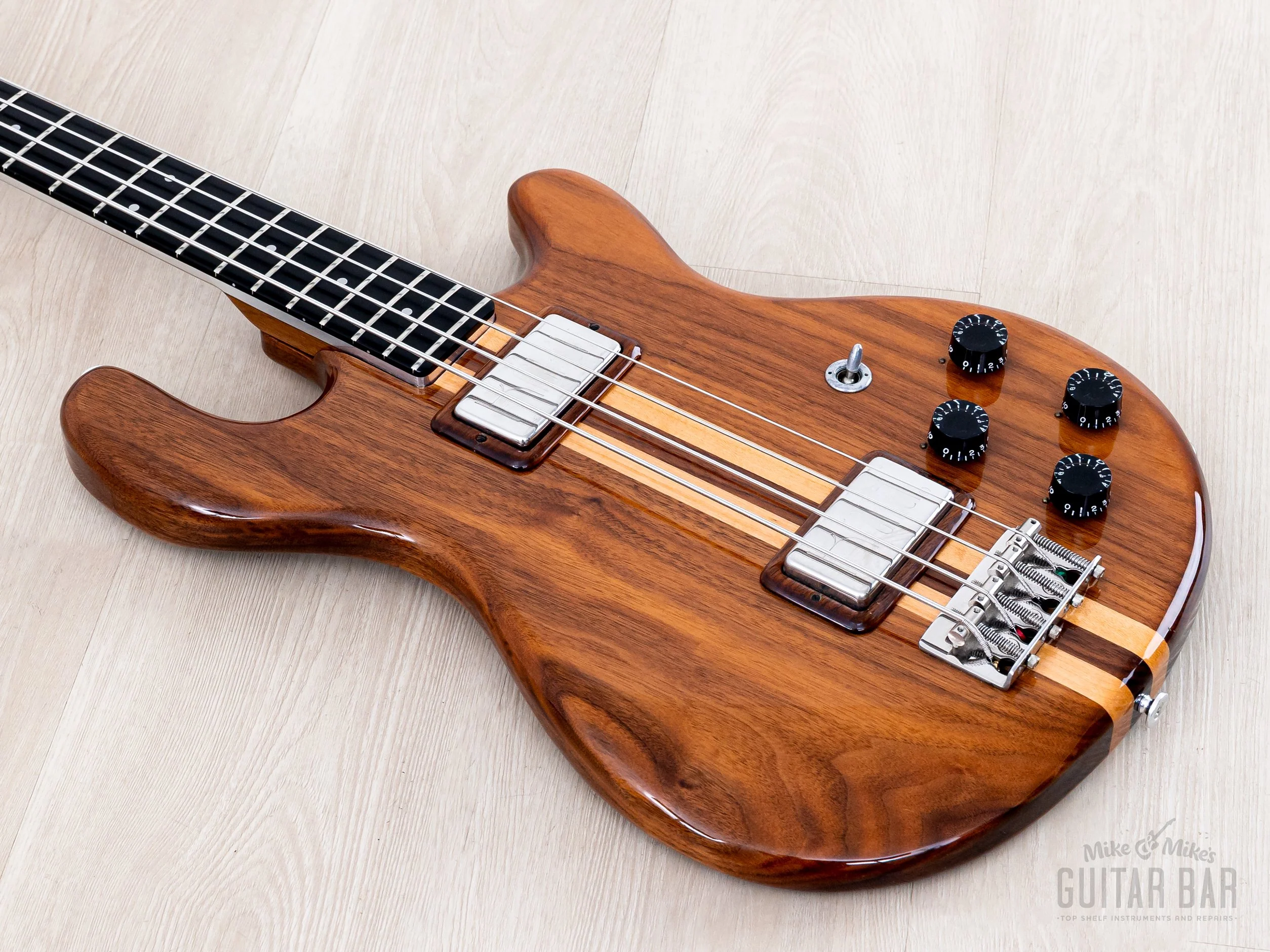 1978 Kramer 450B Deluxe Vintage Aluminum Neck Bass, Near-Mint w/ Case & Hangtags - Image 10