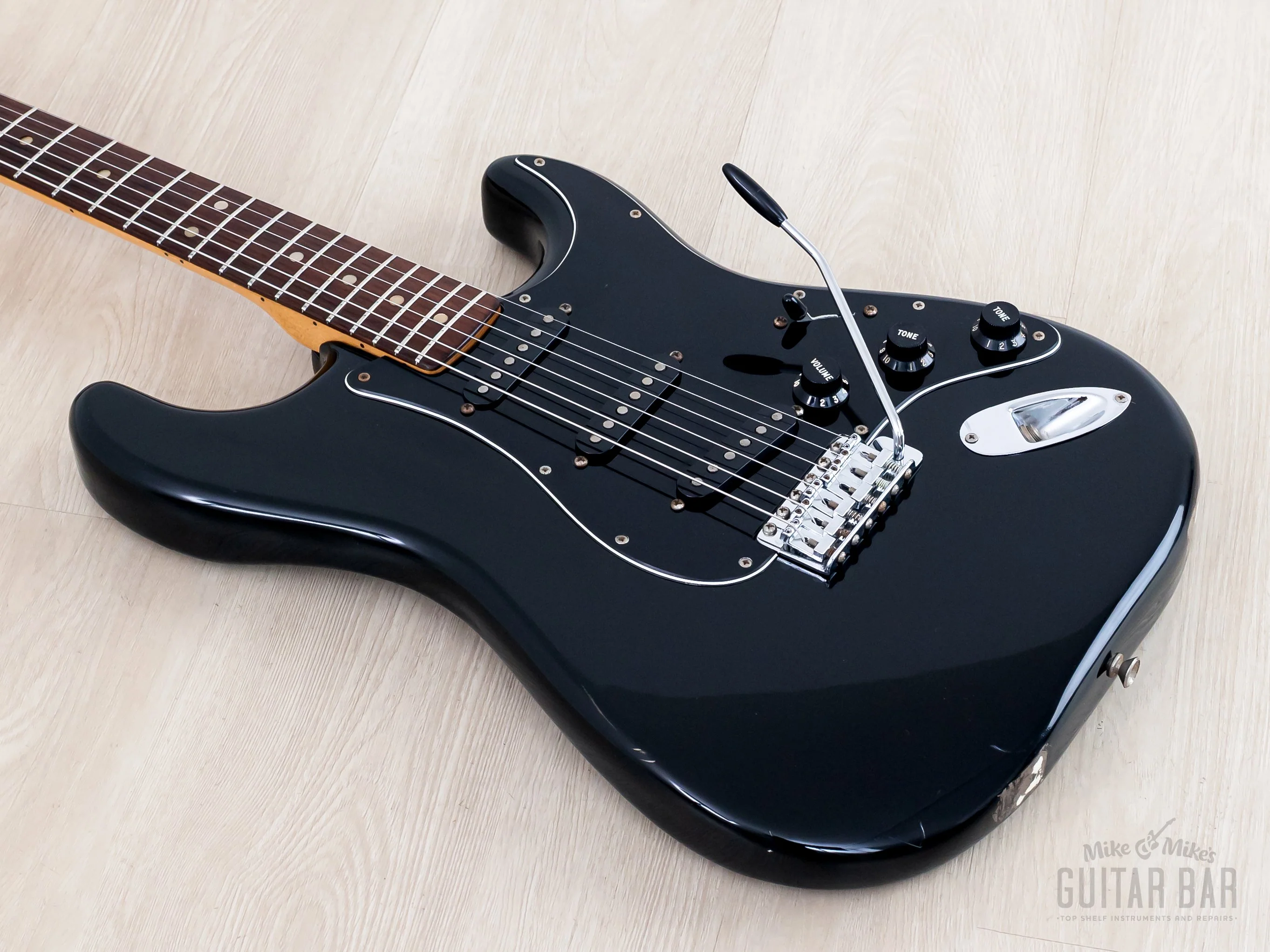 1979 Fender Stratocaster Vintage Electric Guitar Black, 100% Original w/ Case - Image 10