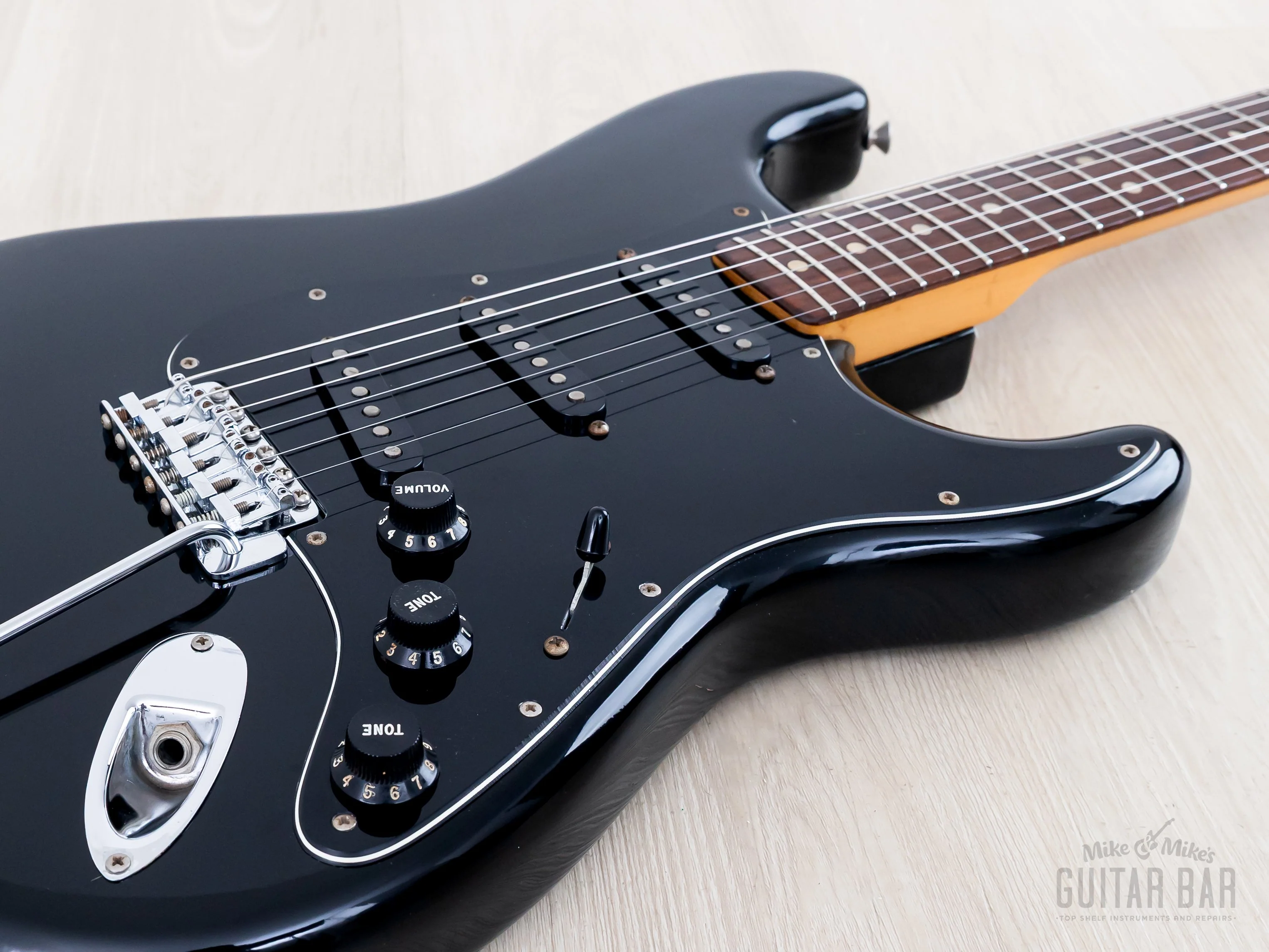 1979 Fender Stratocaster Vintage Electric Guitar Black, 100% Original w/ Case - Image 6