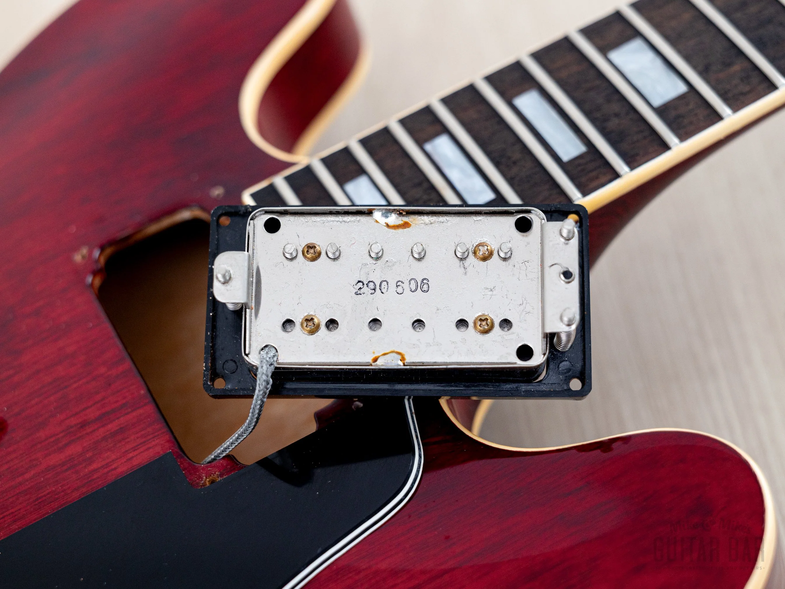 1979 Greco SA-550 Vintage ES Guitar Cherry, Near-Mint w/ Maxon U-1000 & Case, Japan Fujigen - Image 16