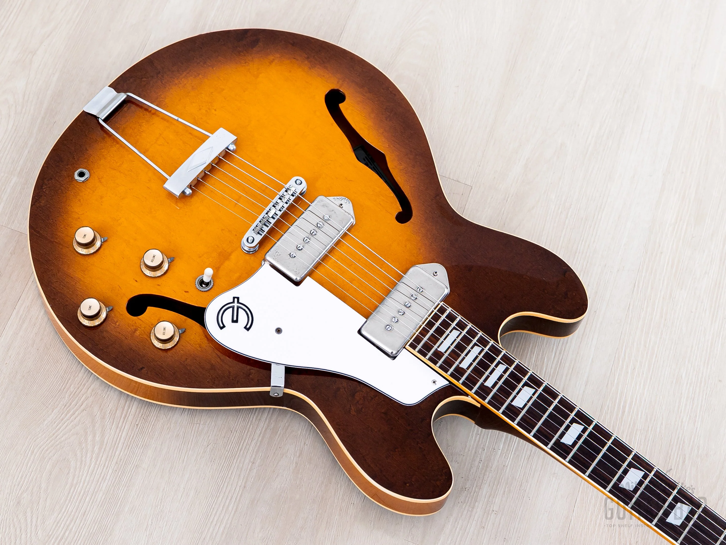 1980 Epiphone Casino Vintage Guitar Sunburst Near-Mint w/ Case, Matsumoku - Image 9