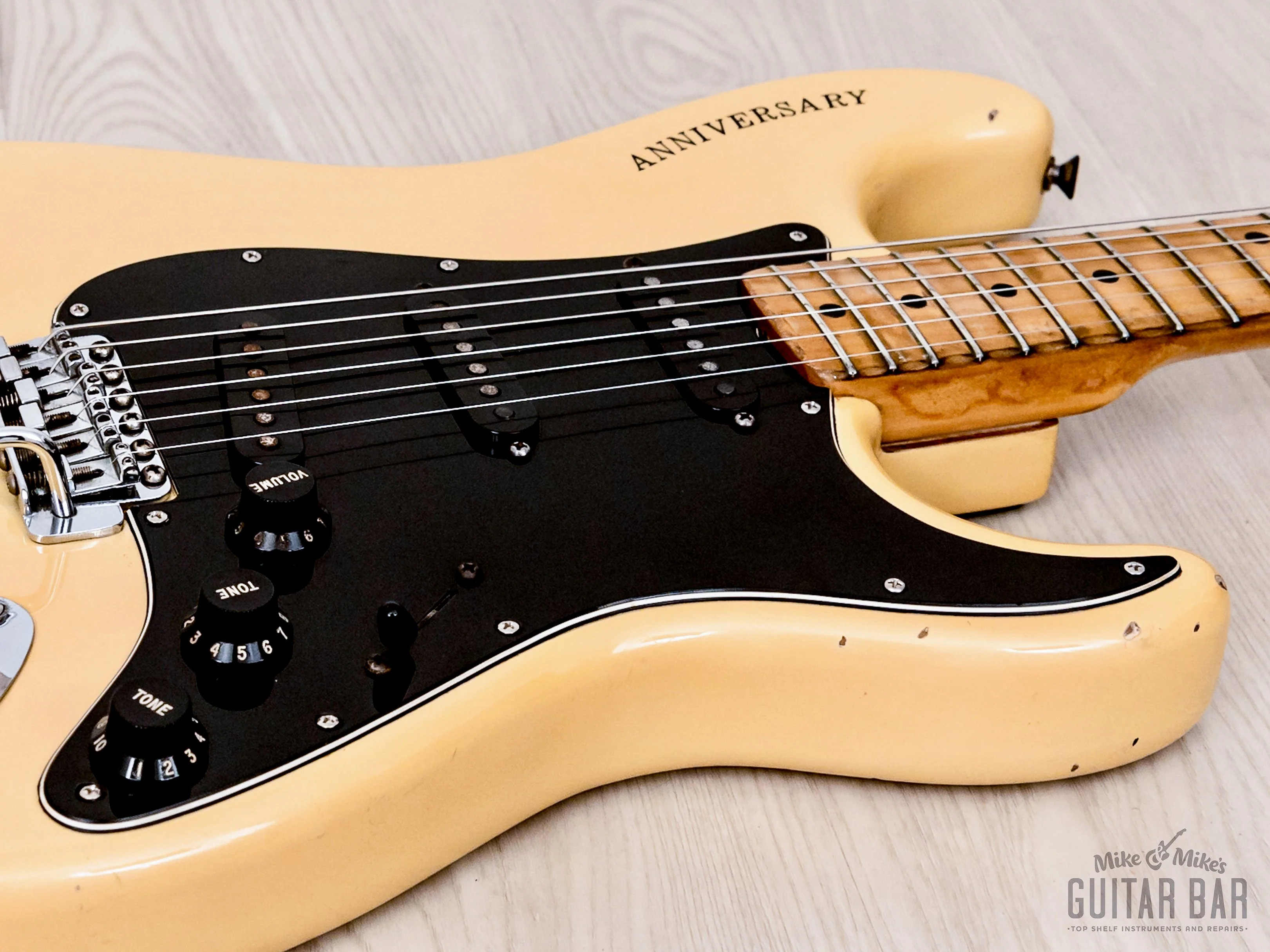 1980 Fender Stratocaster 25th Anniversary Model Vintage Guitar Pearl White w/ Case - Image 6