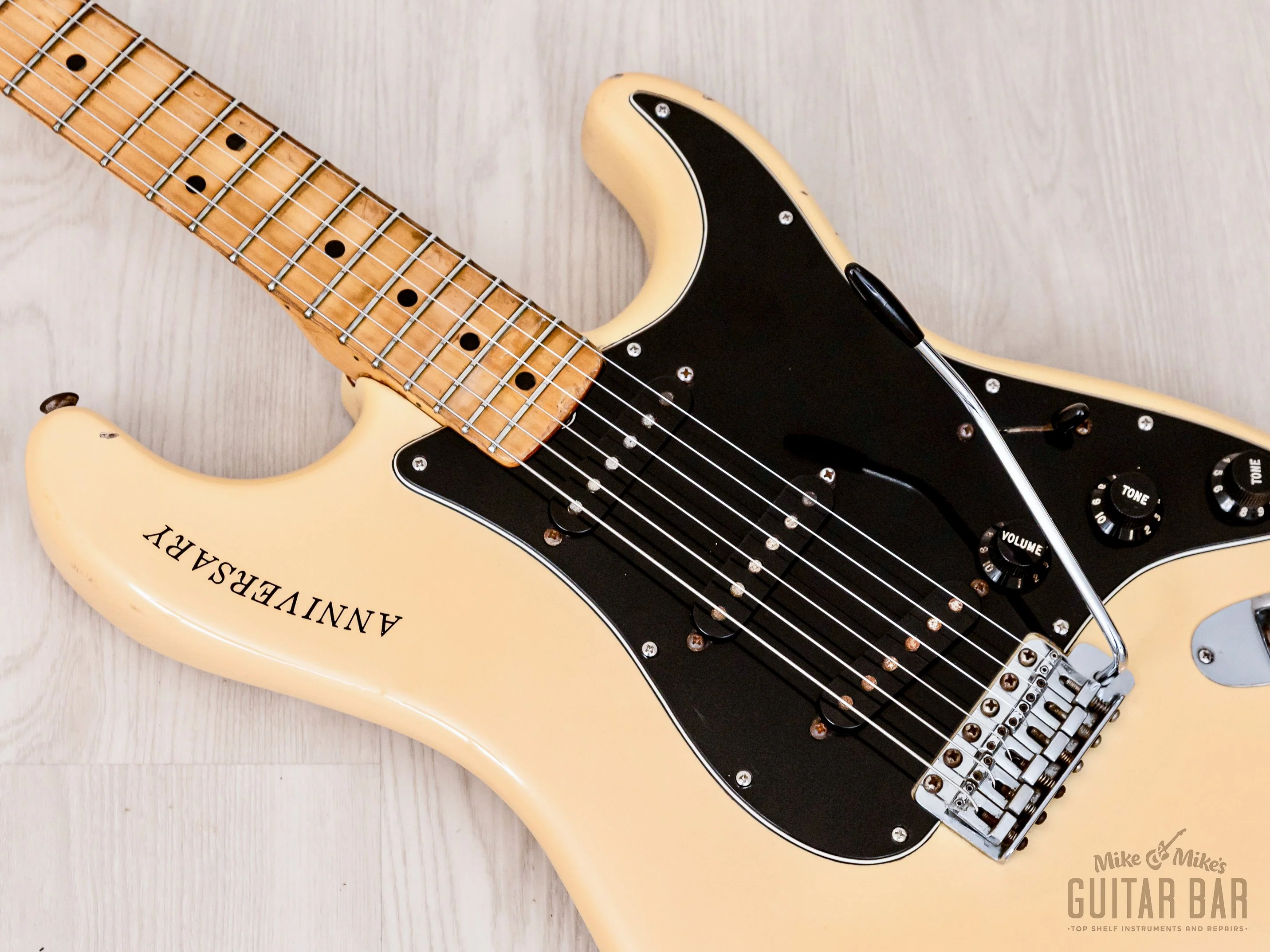 1980 Fender Stratocaster 25th Anniversary Model Vintage Guitar Pearl White w/ Case - Image 7