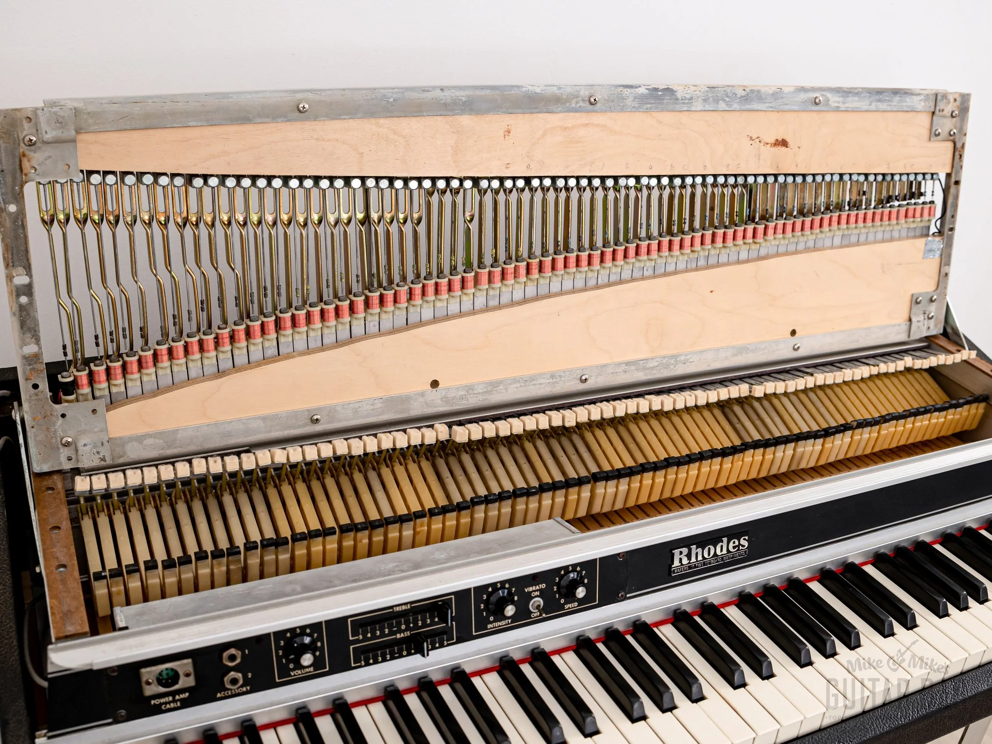 1980 Rhodes Suitcase 73 Mk II Vintage Electric Piano w/ Janus Preamp, Serviced w/ Mk I Action - Image 19