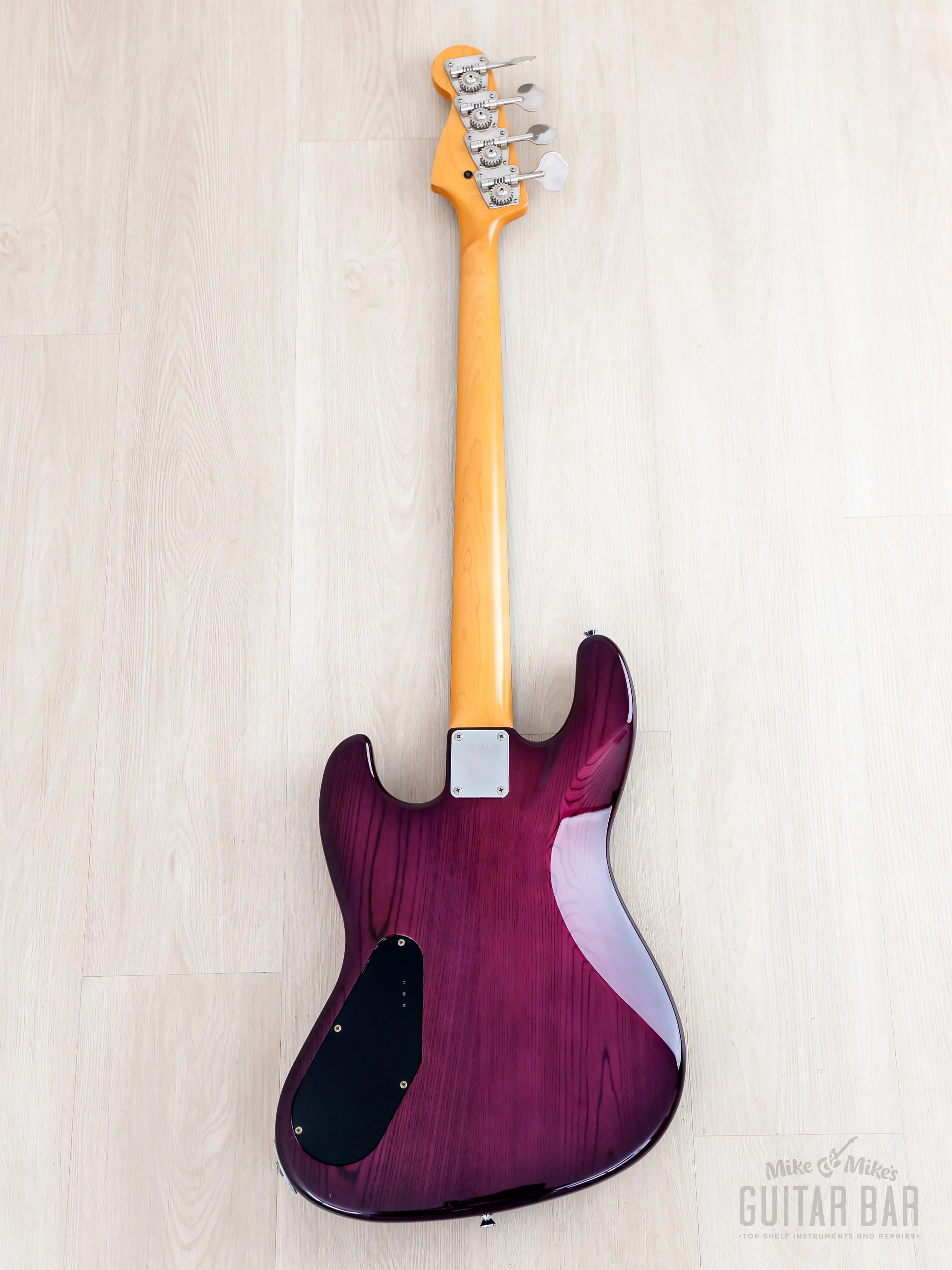 1980s Levinson Blade B3 Vintage Jazz Bass Misty Violet w/ Active Preamp, Japan - Image 3