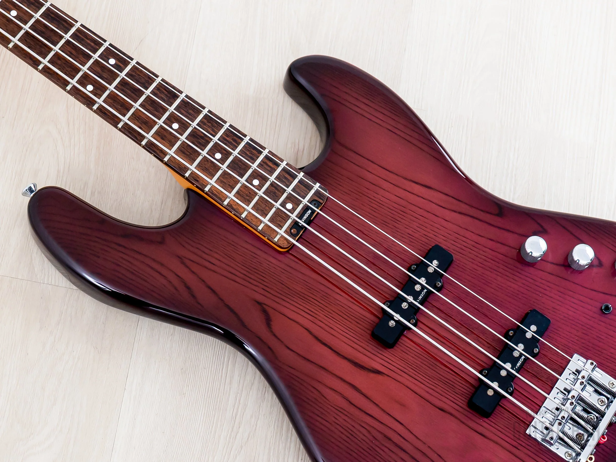 1980s Levinson Blade B3 Vintage Jazz Bass Misty Violet w/ Active Preamp, Japan - Image 7