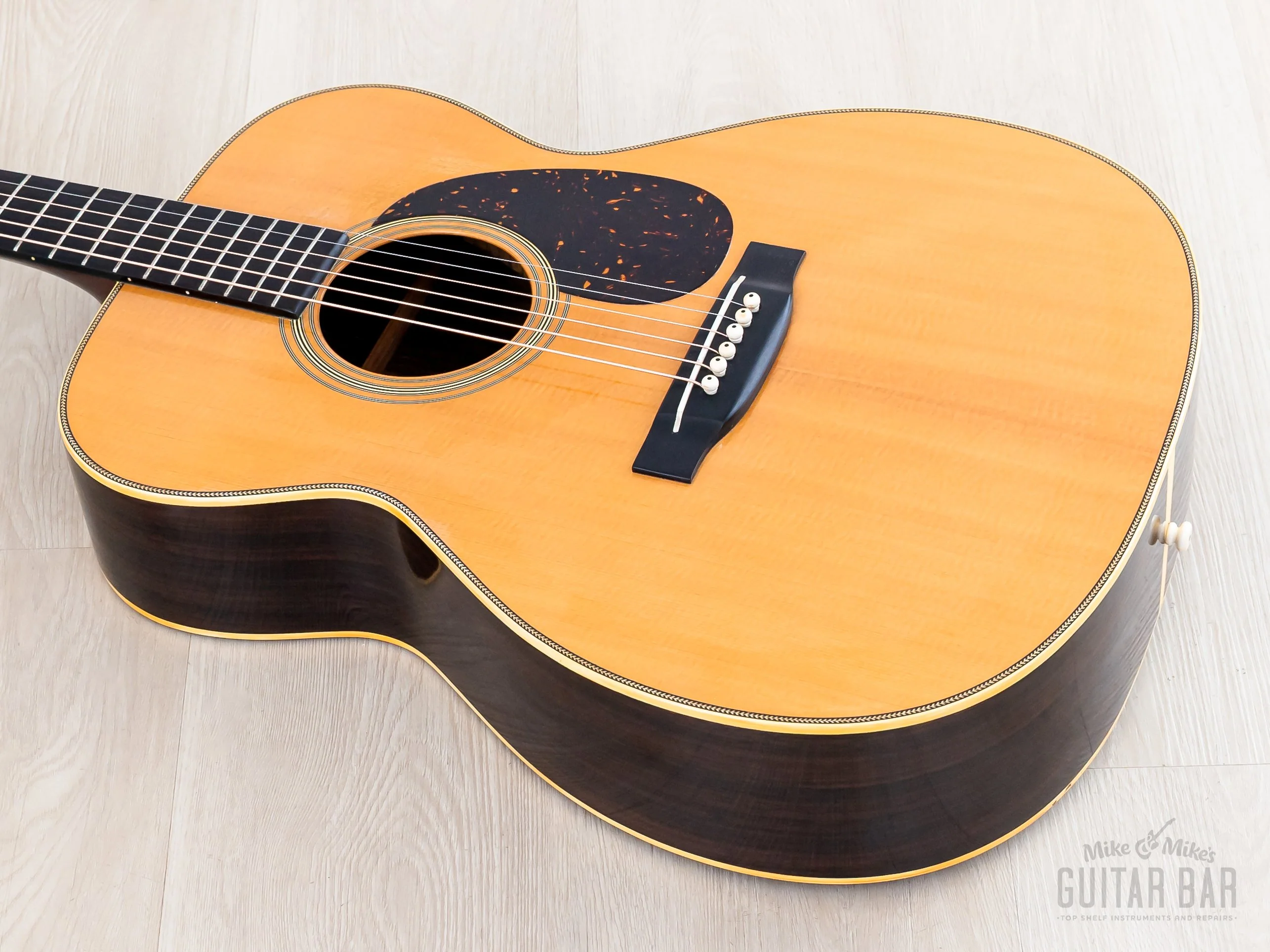 1981 Tokai Cat’s Eyes CE-1200T Martin-Licensed 000-28 Herringbone Vintage Acoustic Guitar w/ Case - Image 12