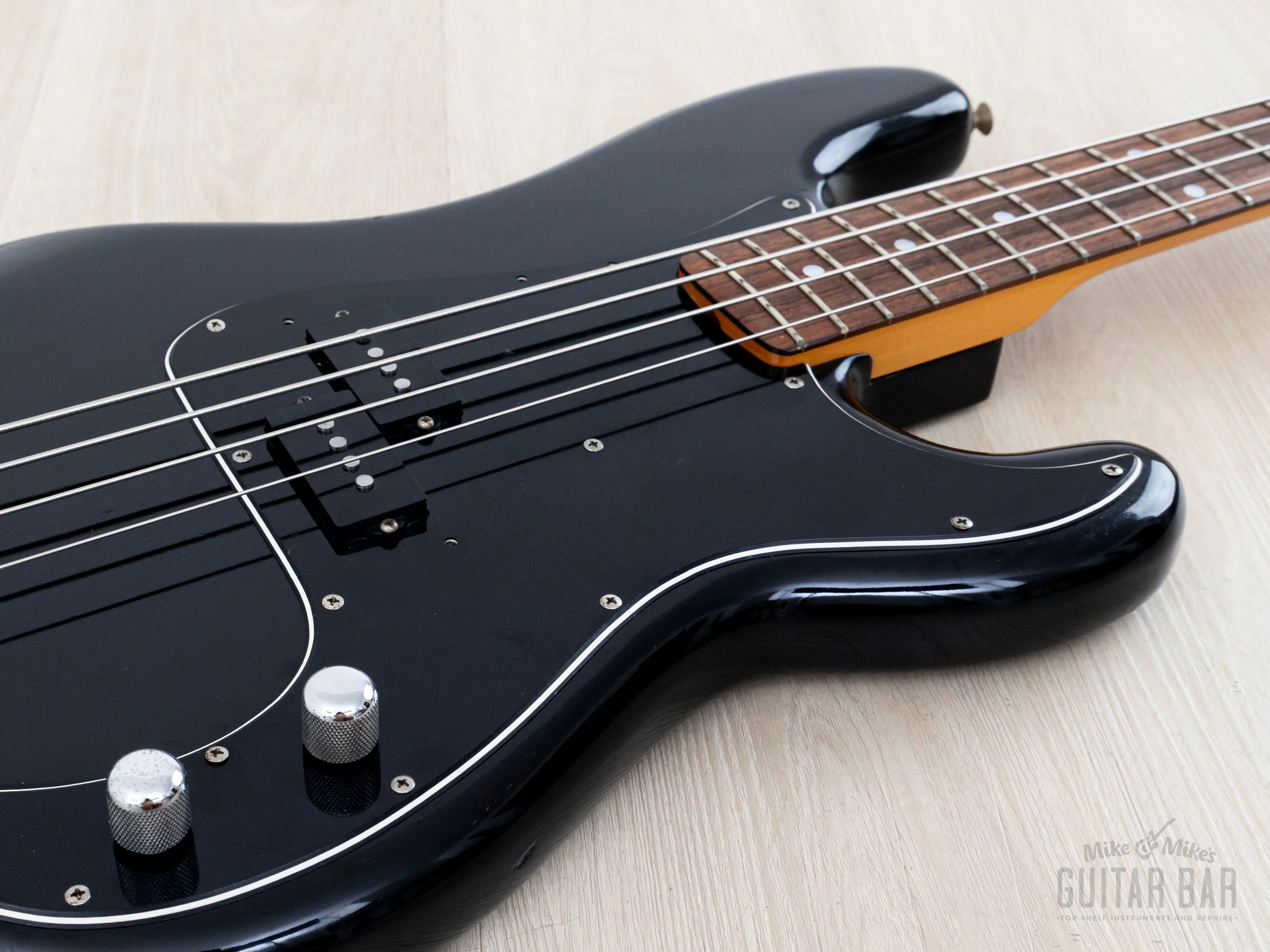 1981 Tokai Hard Puncher PB40 Vintage P Bass Black, Japan - Image 6