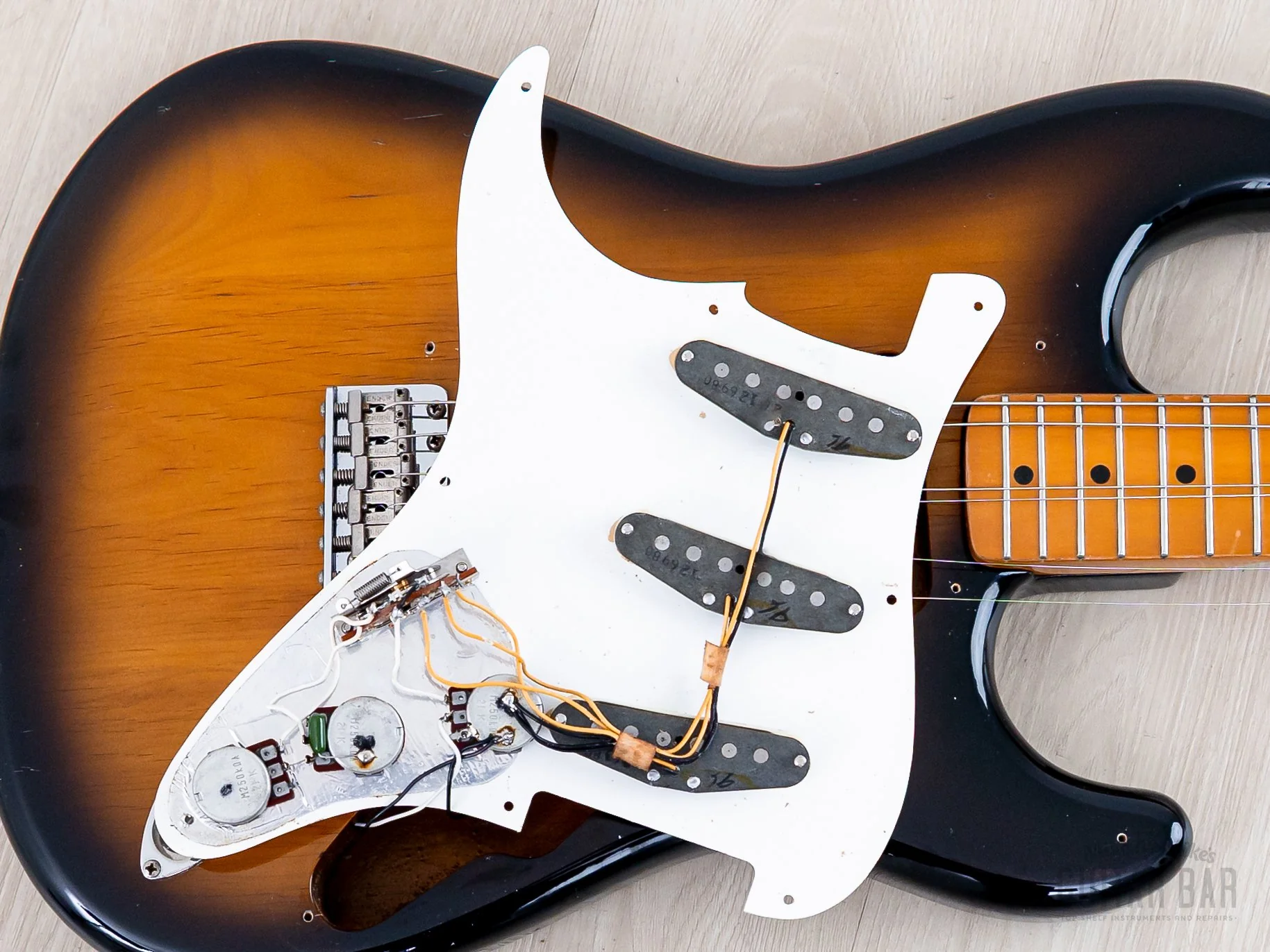 1982 Fender '57 Stratocaster JV ST57-85 Sunburst w/ USA Fullerton Gray Bobbin Pickups, Japan MIJ Fujigen - Image 20