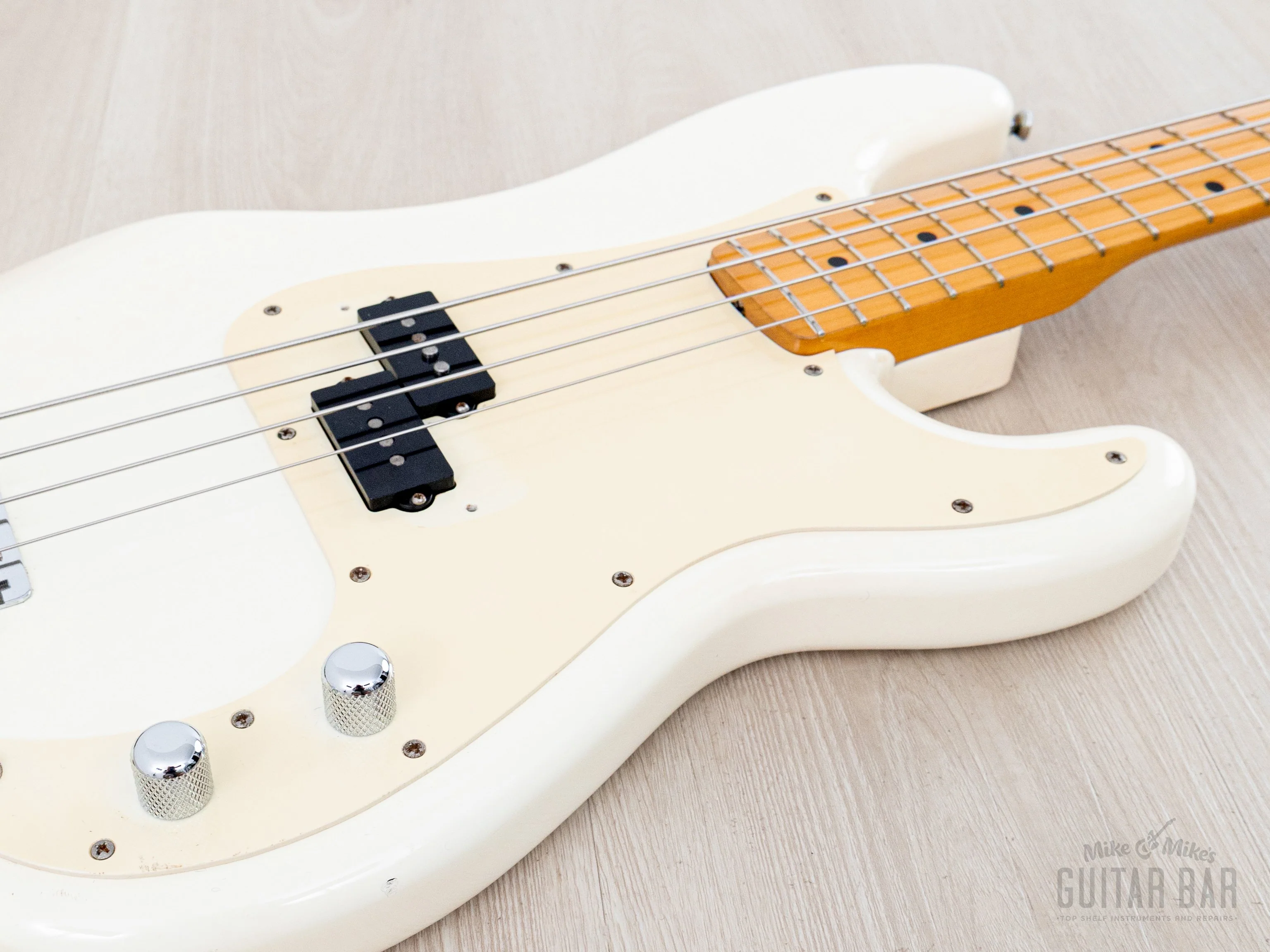 1982 Fender JV Precision Bass ‘57 Vintage Reissue PB57-70 Olympic White Ash Body, Japan MIJ Fujigen - Image 6