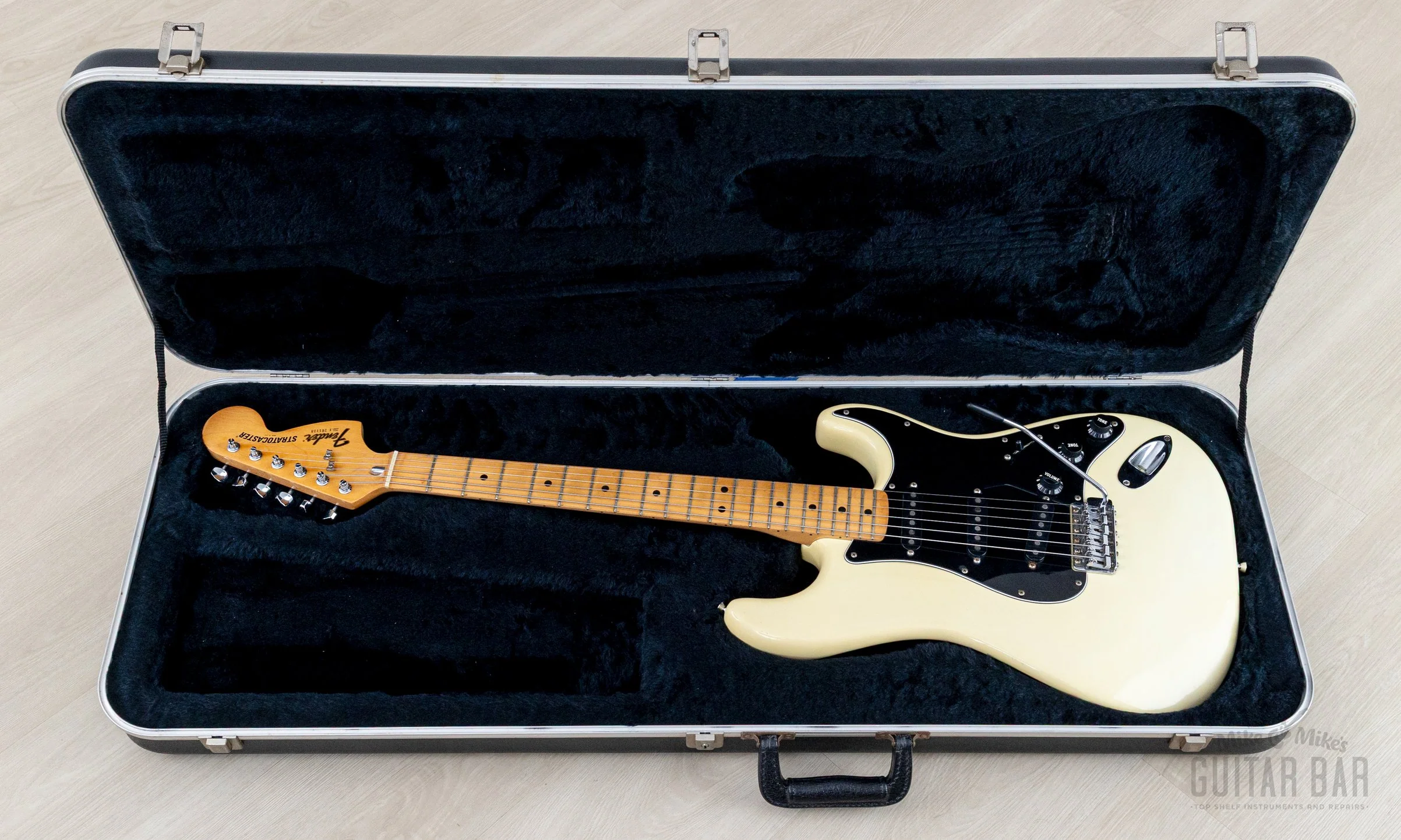 1982 Fender Stratocaster Olympic White Vintage Guitar 100% Original w/ Case - Image 24