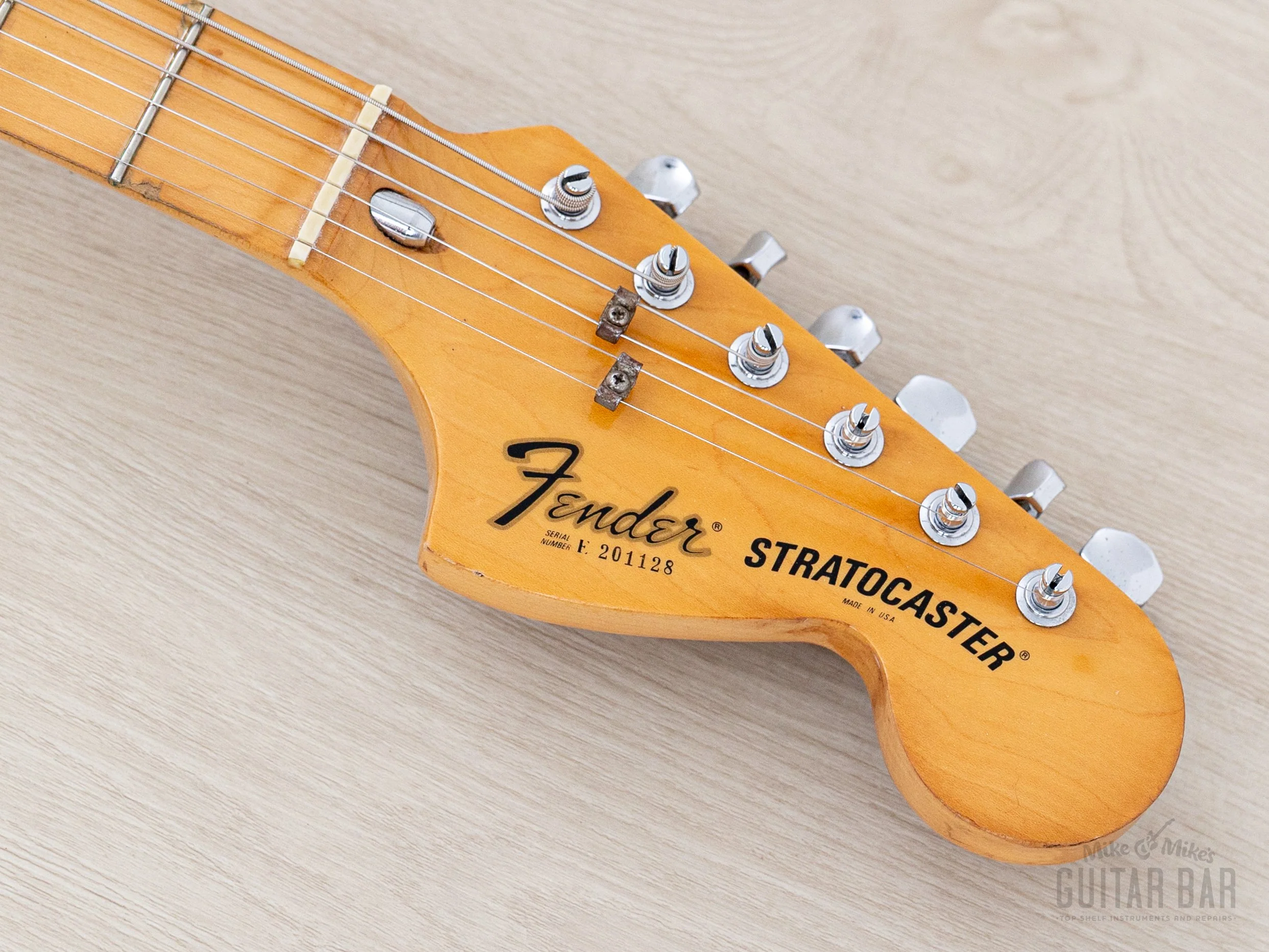 1982 Fender Stratocaster Olympic White Vintage Guitar 100% Original w/ Case - Image 4