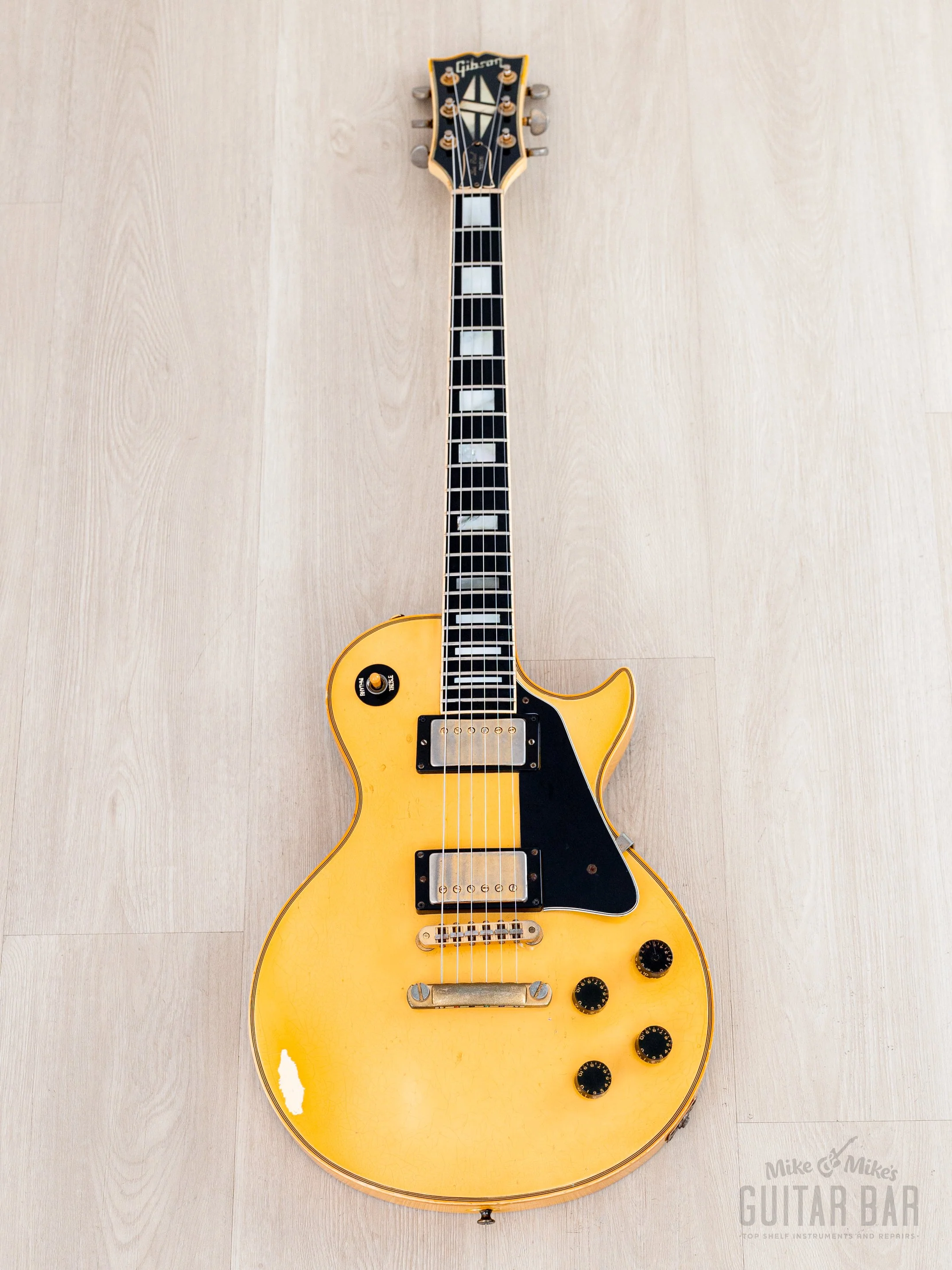 1982 Gibson Les Paul Custom Alpine White w/ Tim Shaw PAFs, Case - Image 2