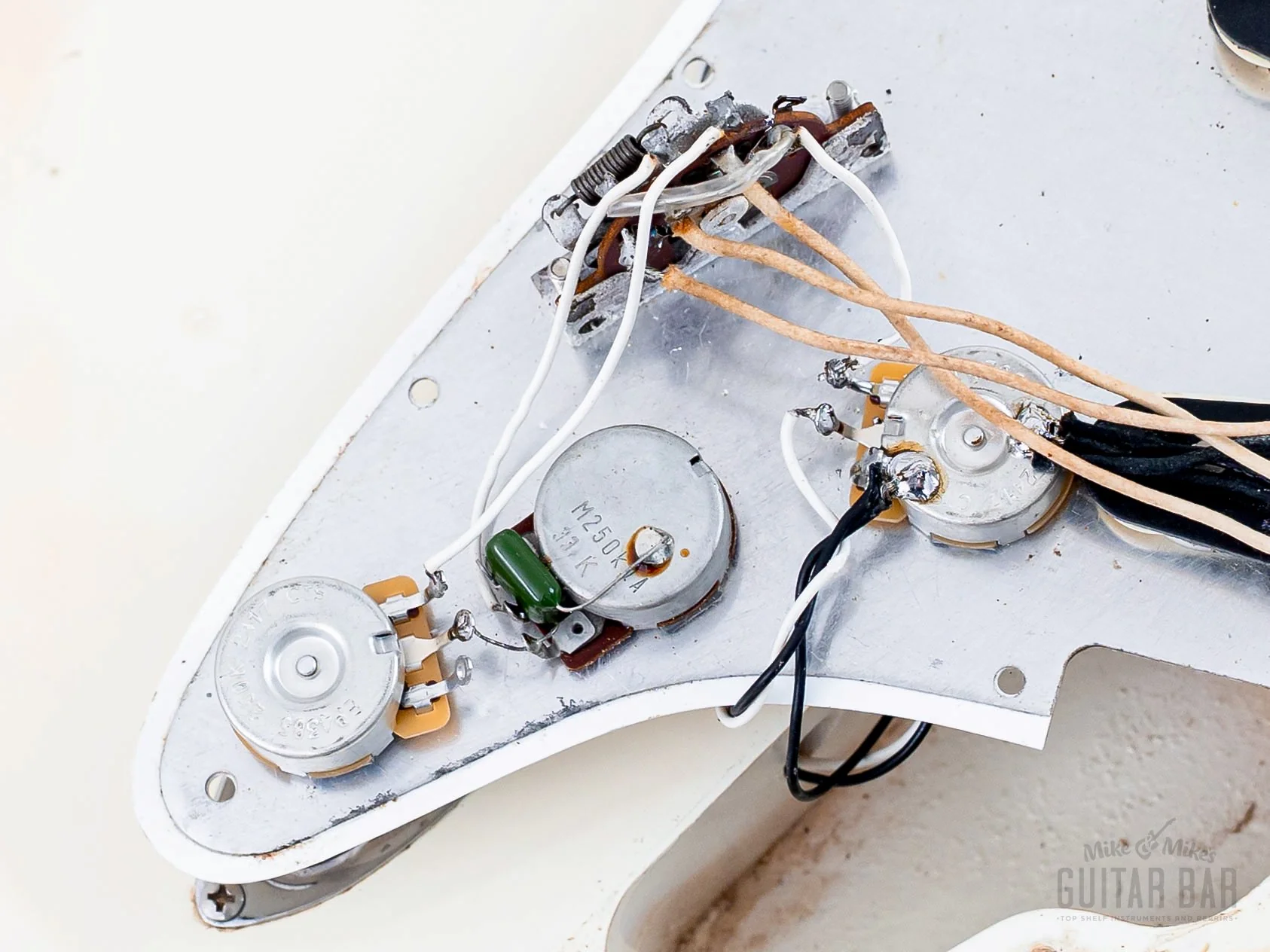1983 Fender '62 Stratocaster JV ST62-85 Olympic White w/ USA Fullerton Pickups, Japan MIJ Fujigen - Image 22