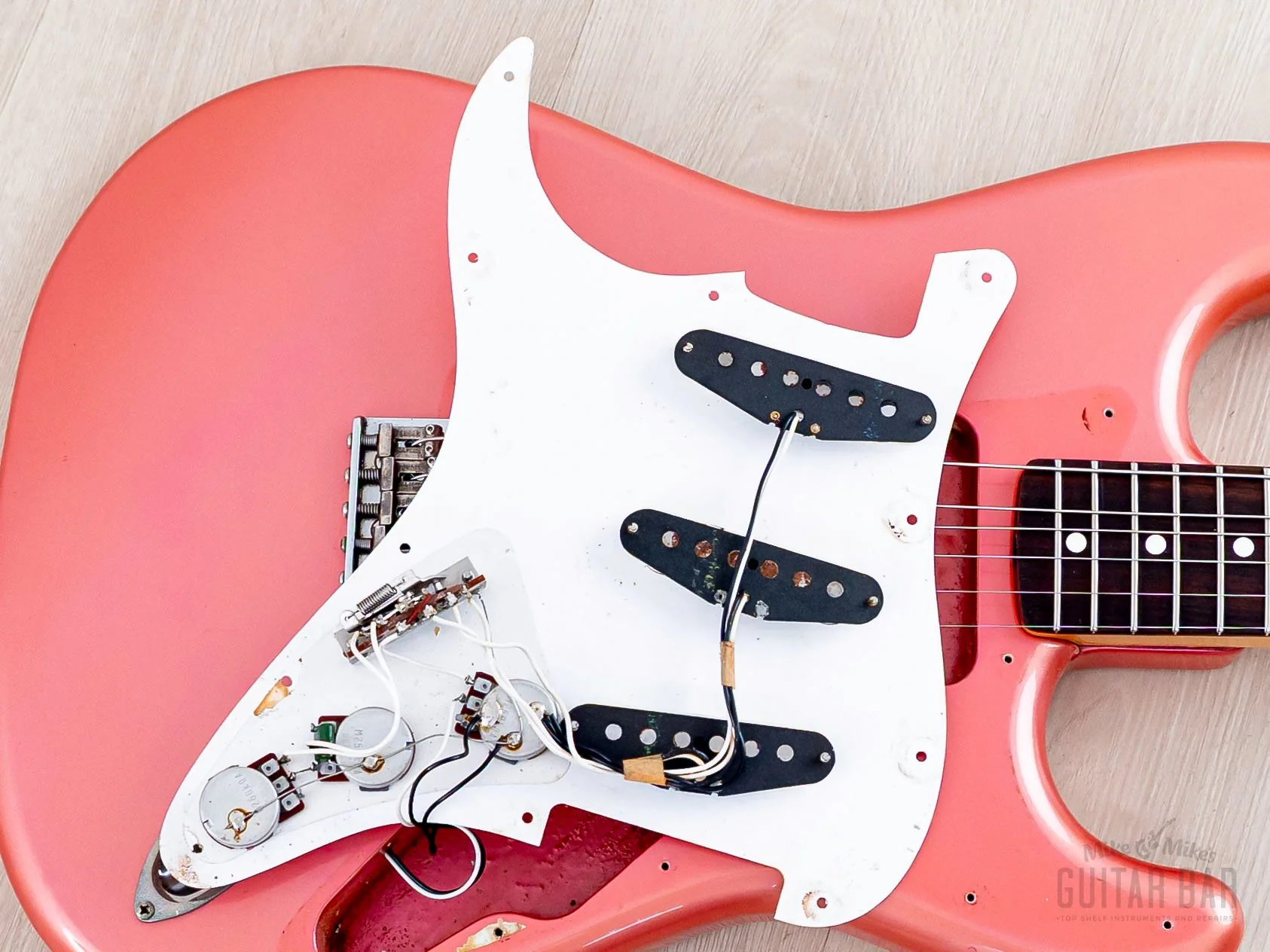 1983 Fender JV Stratocaster '62 Vintage Reissue ST62-65 Metallic Pink w/ Case, Japan MIJ Fujigen - Image 20