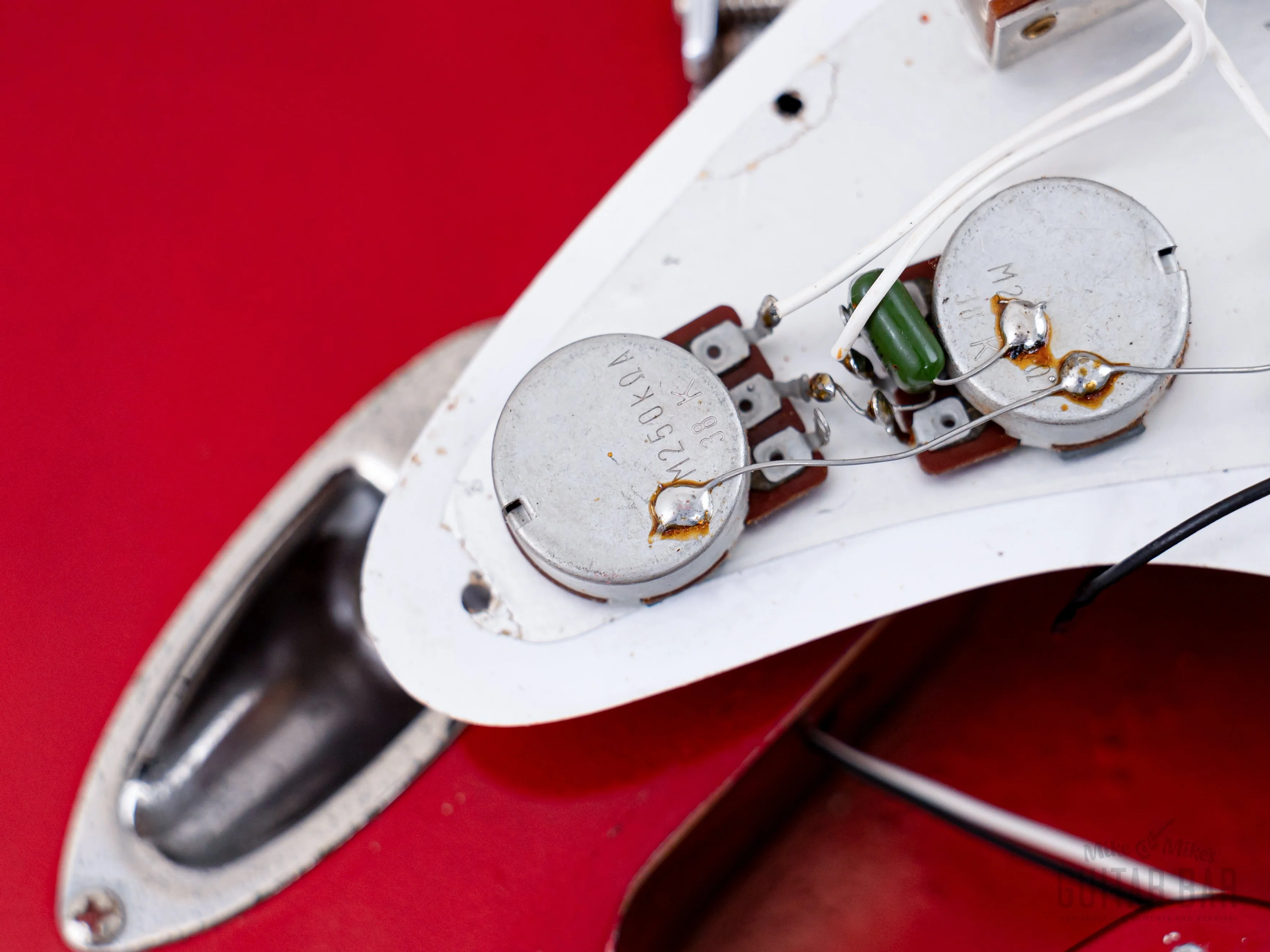 1983 Fender Stratocaster '62 Vintage Reissue JV ST62-65 Candy Apple Red 100% Original, Japan MIJ Fujigen - Image 21