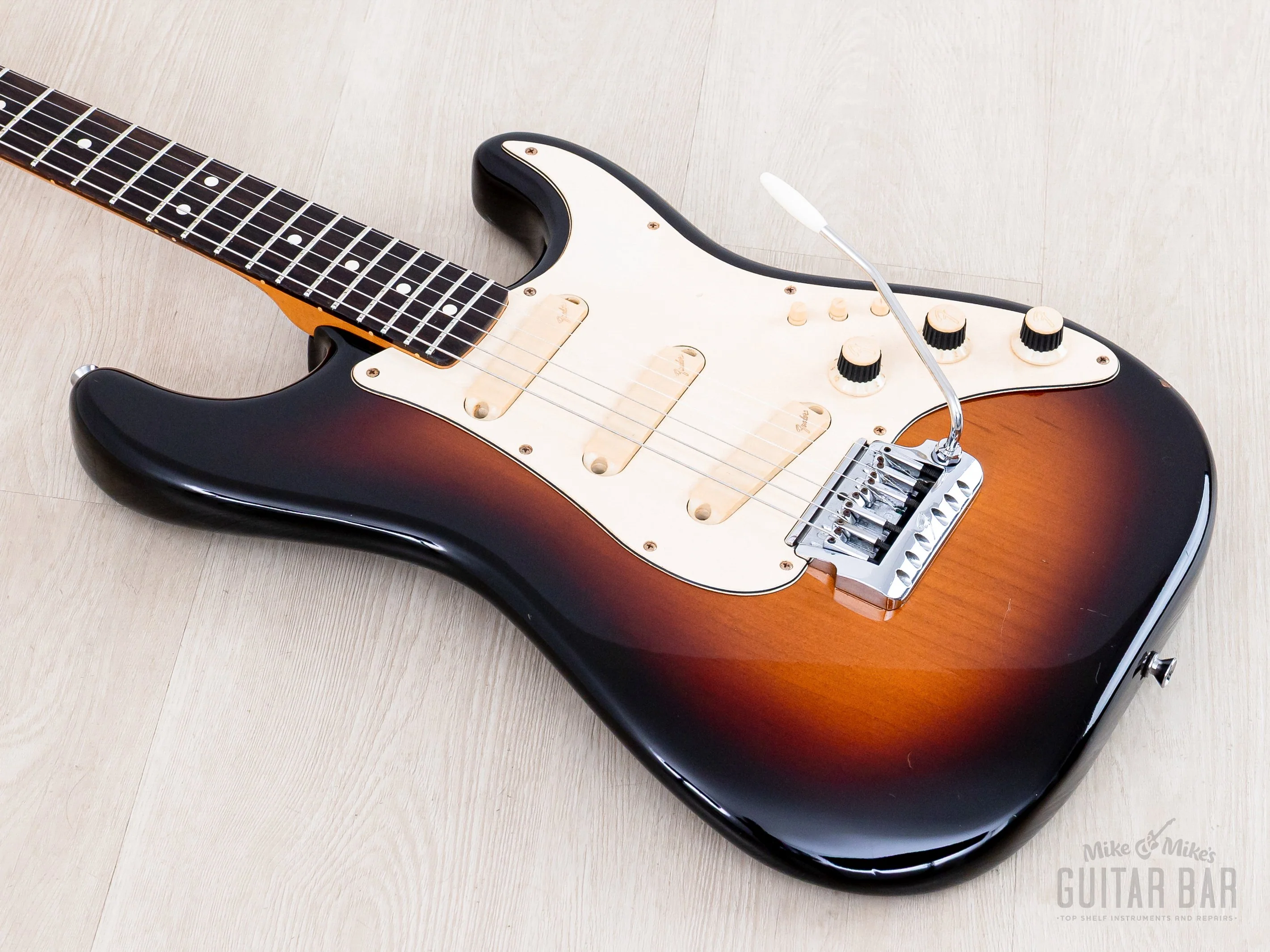 1983 Fender Stratocaster Elite Sunburst 100% Original w/ Case - Image 10